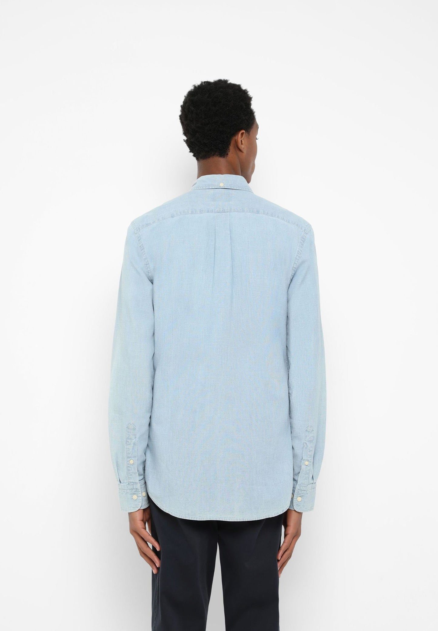 CAMISA DENIM CUELLO BOTONES