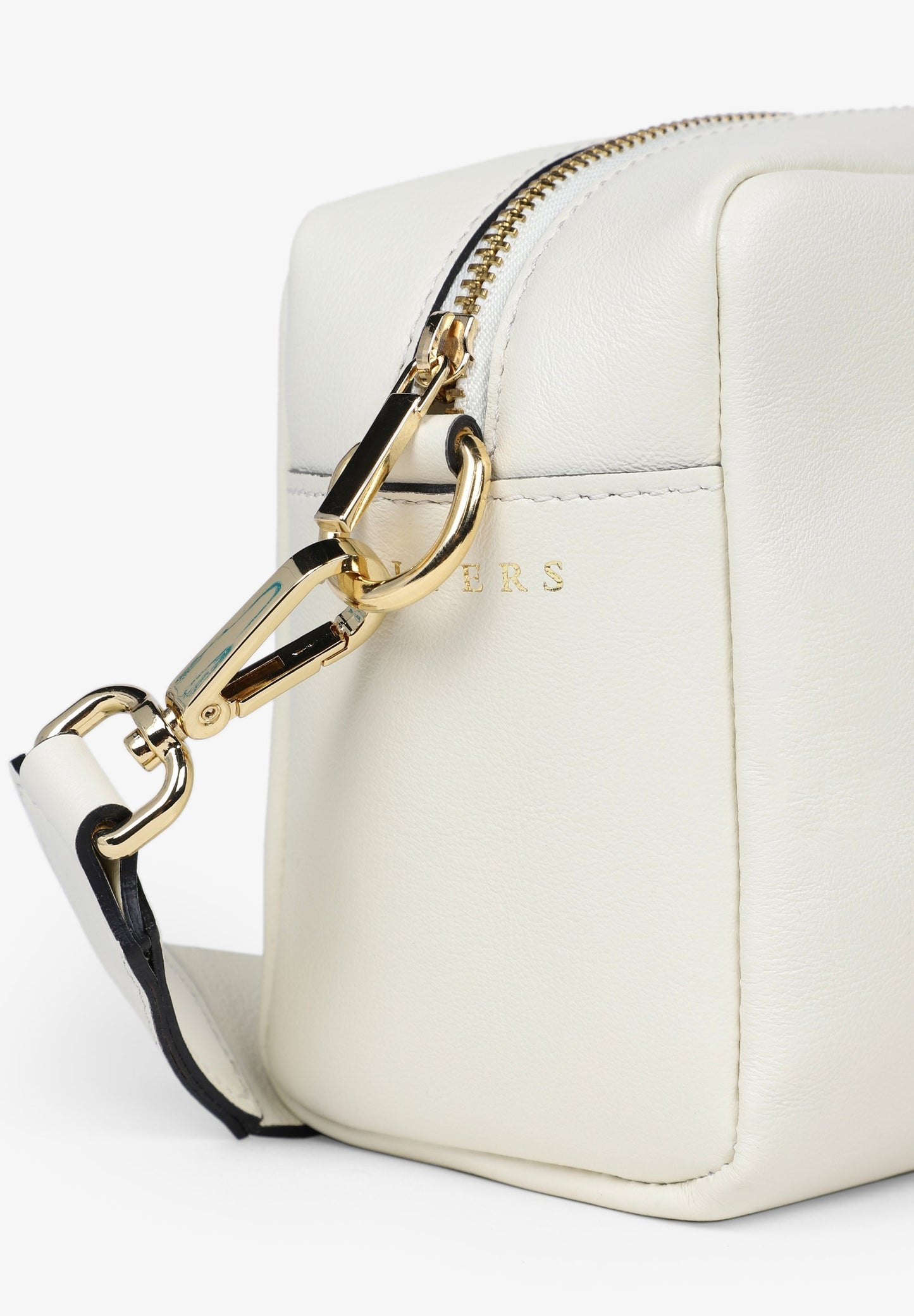 BOLSO BANDOLERA PIEL LISA