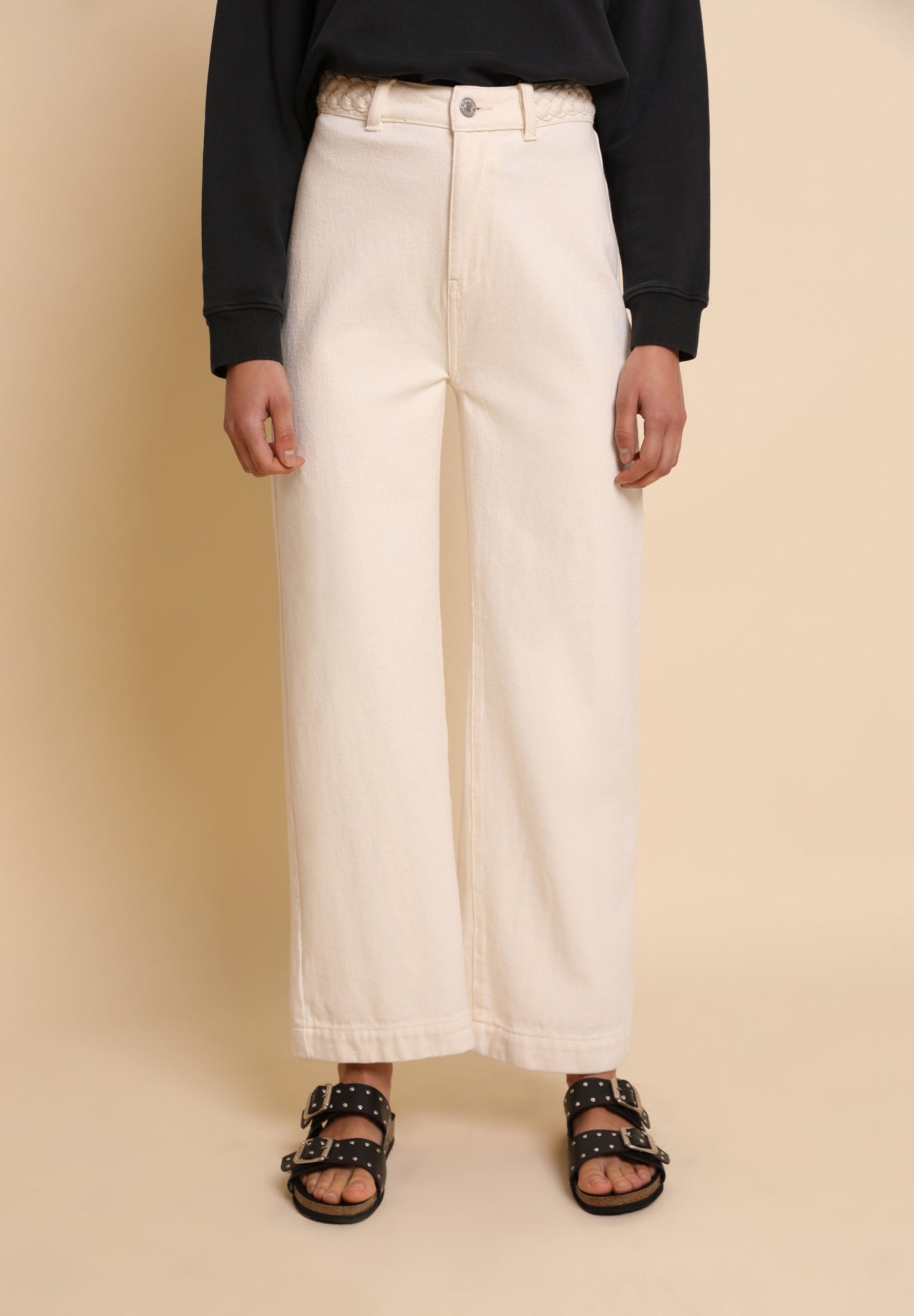 PANTALÓN DENIM DETALLE TRENZADO