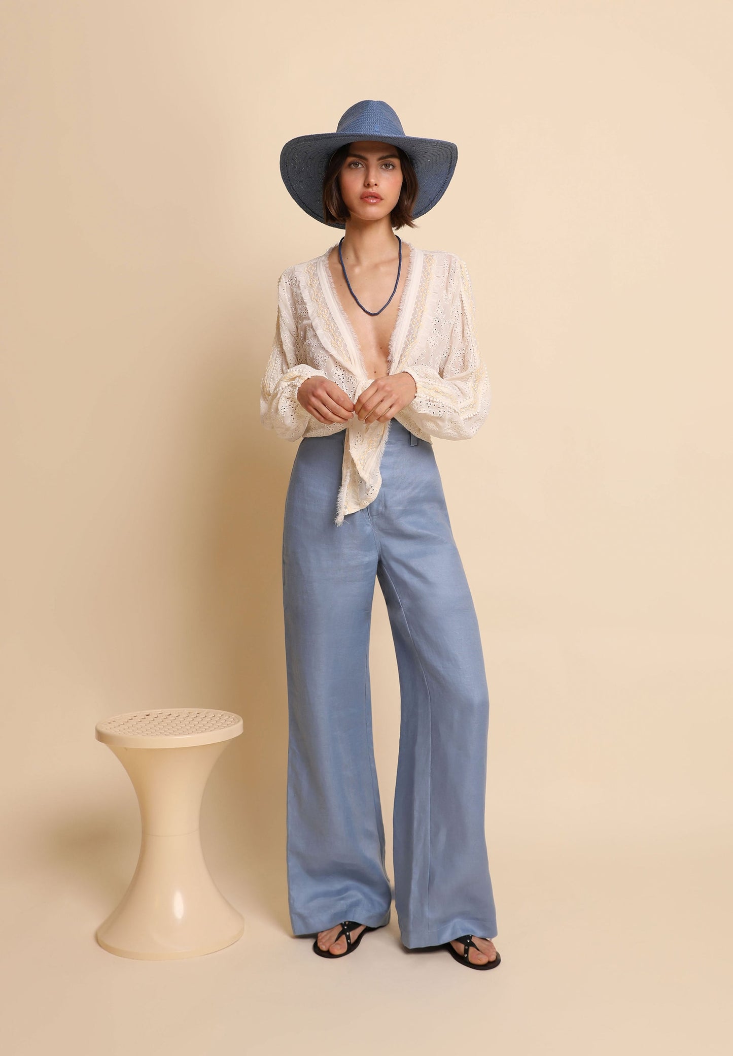 BLUSA BORDADO SUIZO