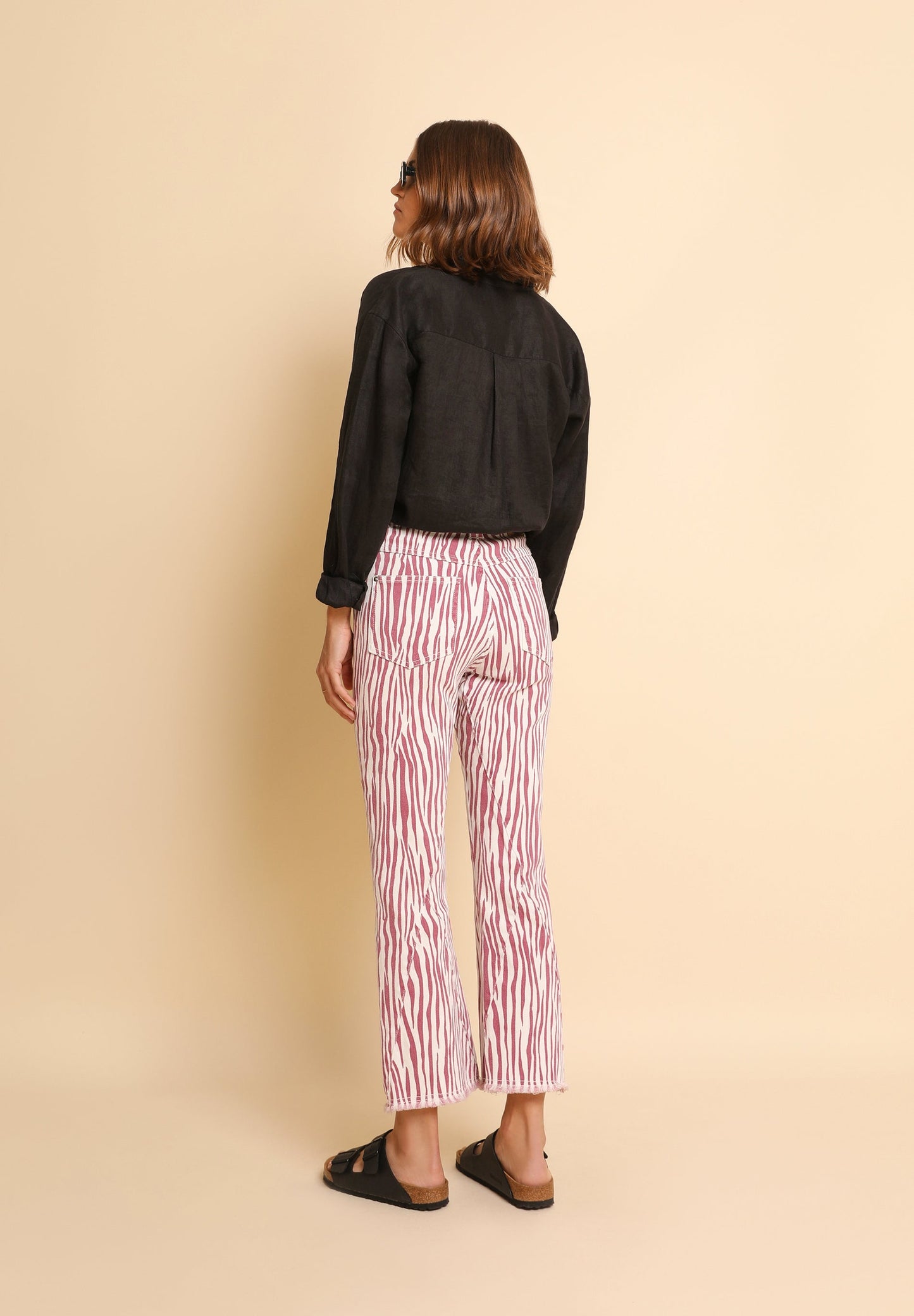 PANTALÓN DENIM ANKLE FLARE
