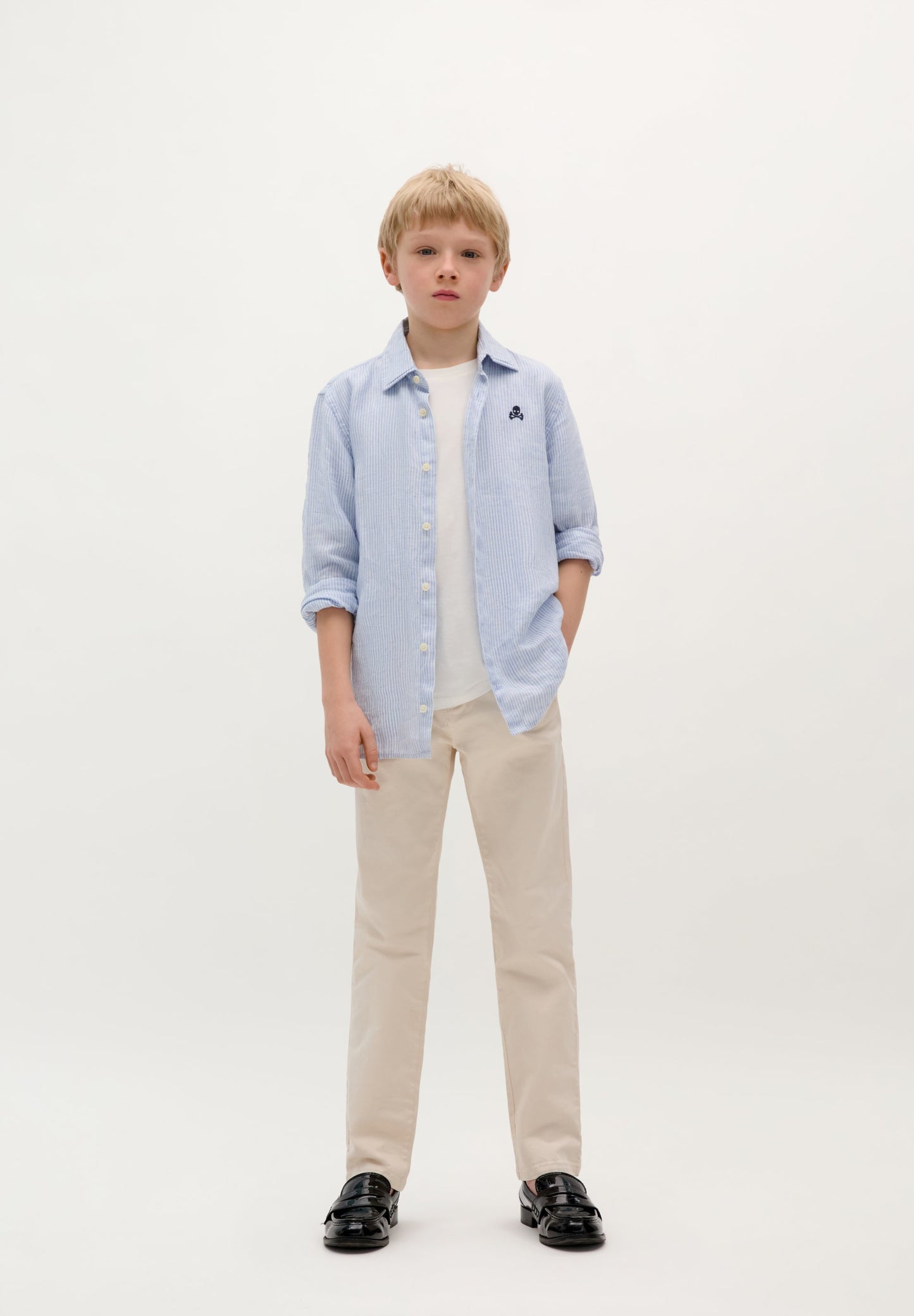 PANTALÓN CHINO SLIM FIT