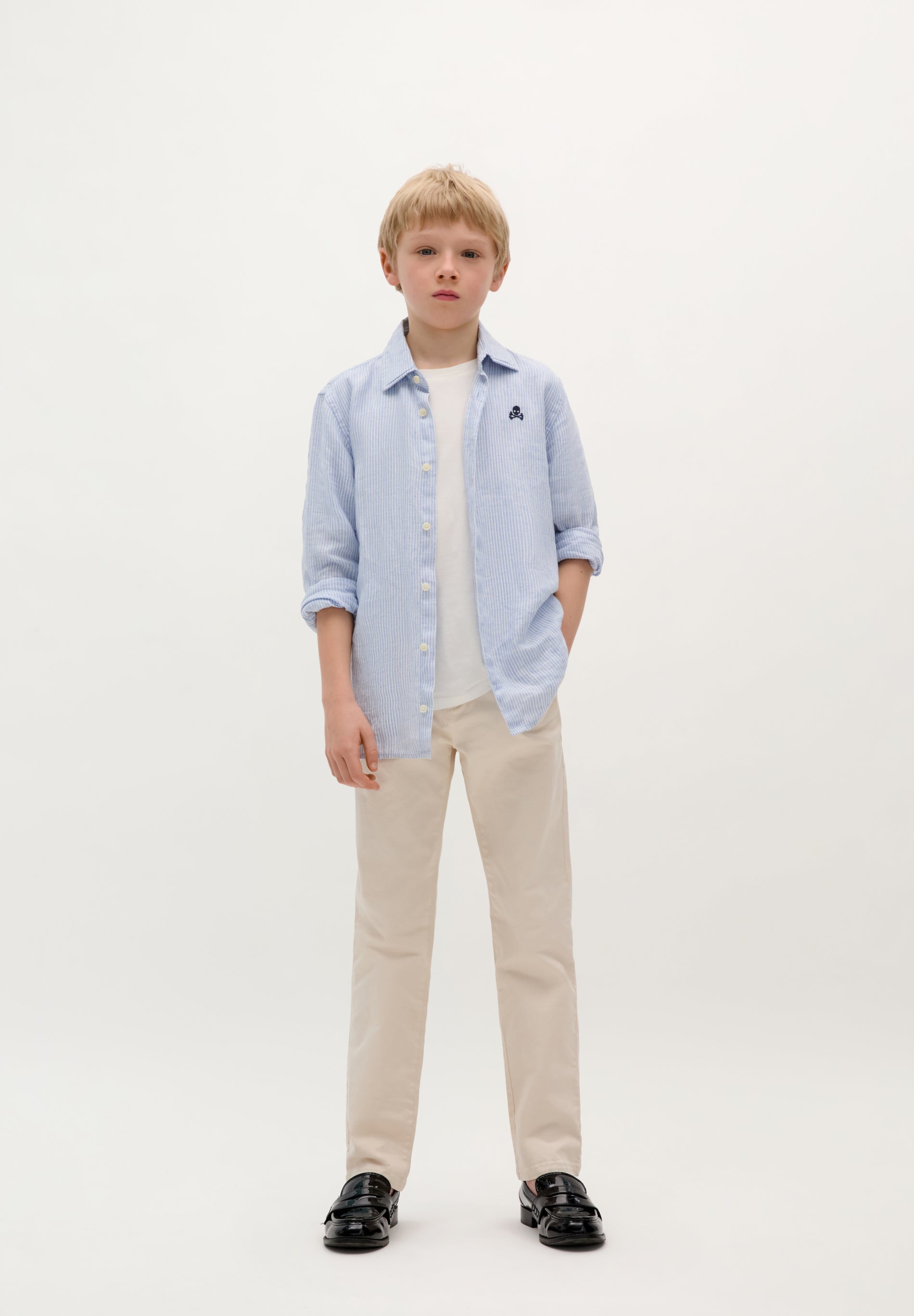 PANTALÓN CHINO SLIM FIT