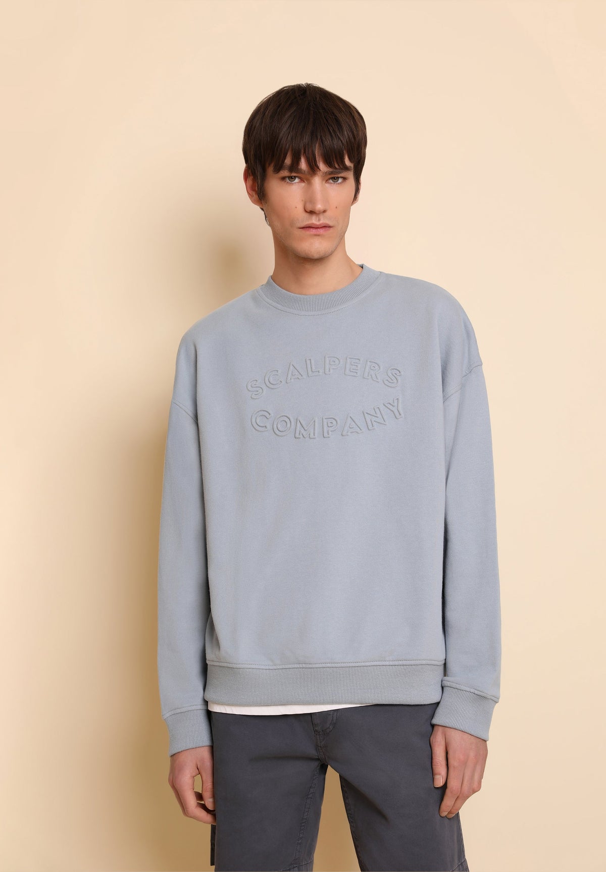 SUDADERA LOGO RELIEVE