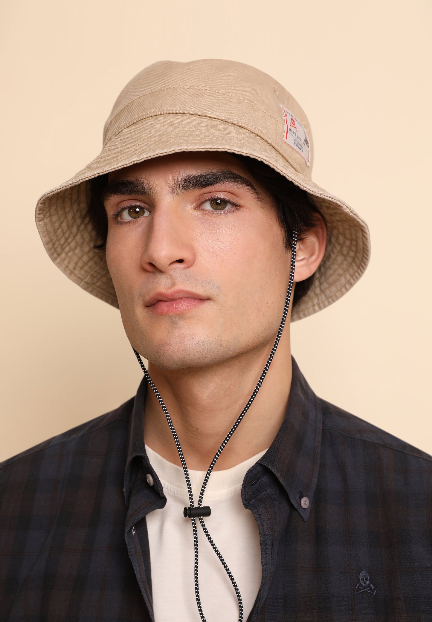 CAMISA CUADROS CUELLO BOTONES