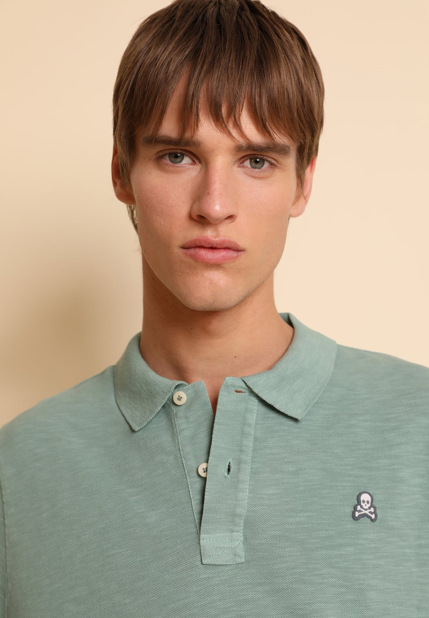 POLO CALAVERA PARCHE