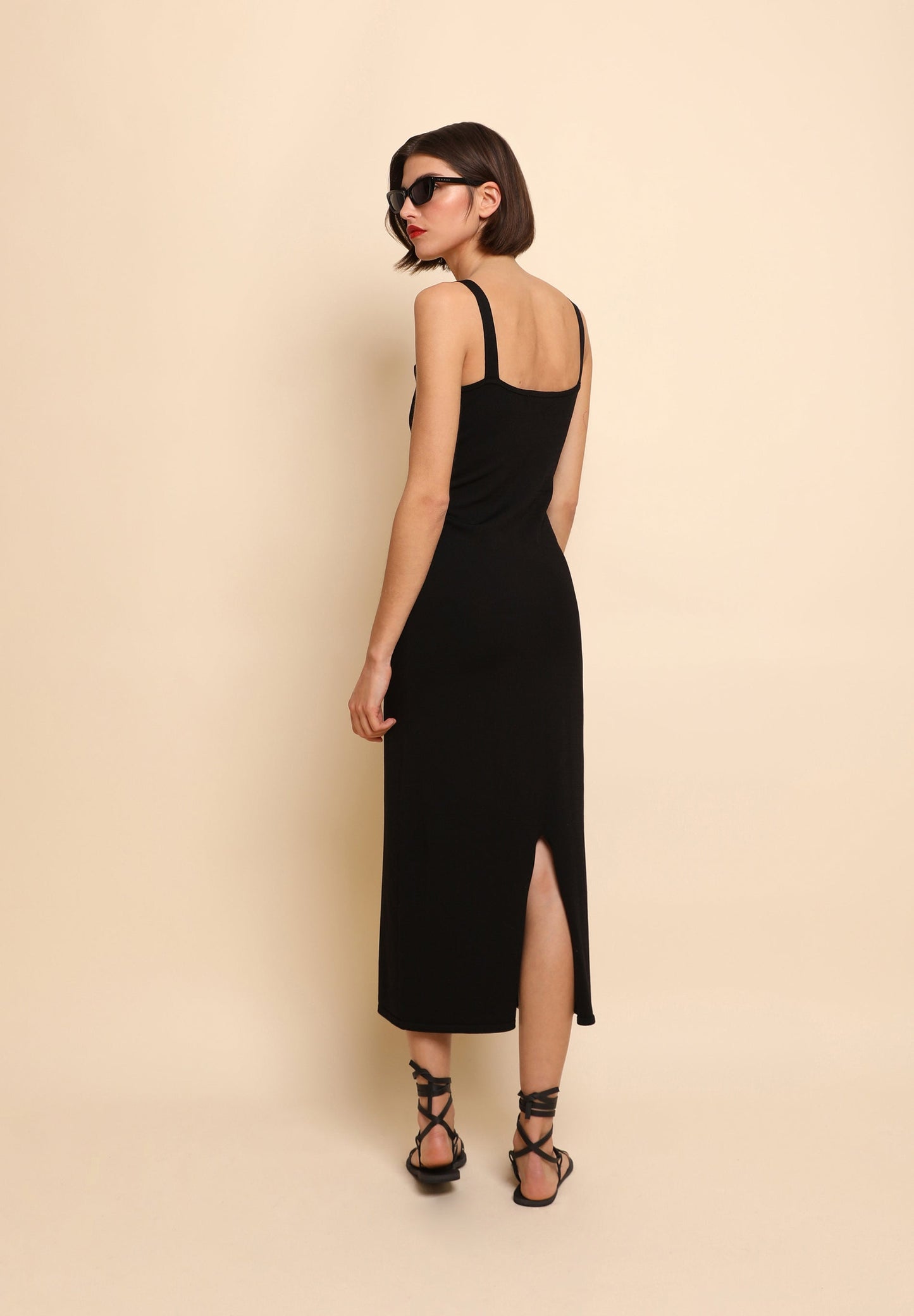 VESTIDO MIDI PUNTO