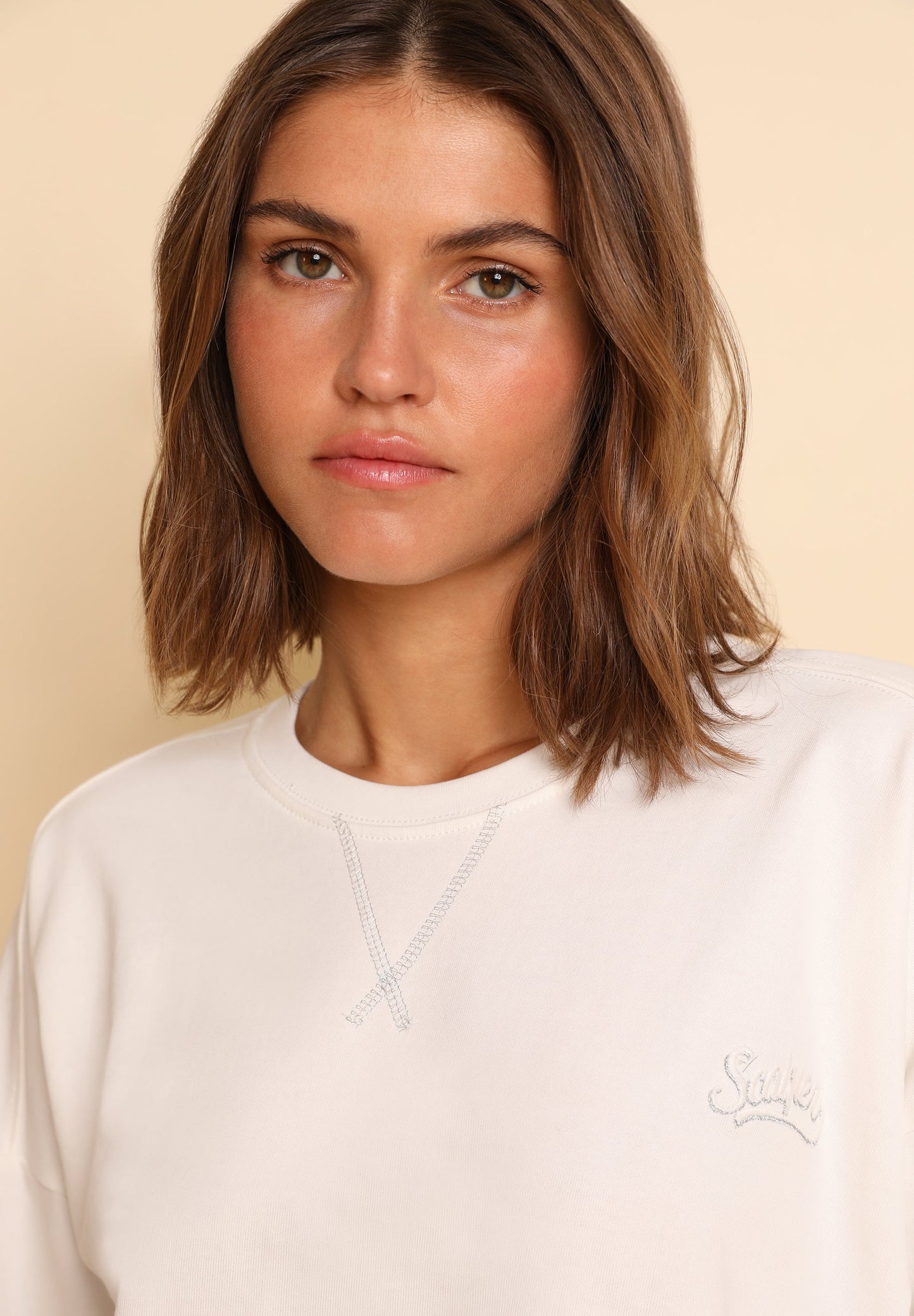 SUDADERA LAVADA LOGO BORDADO