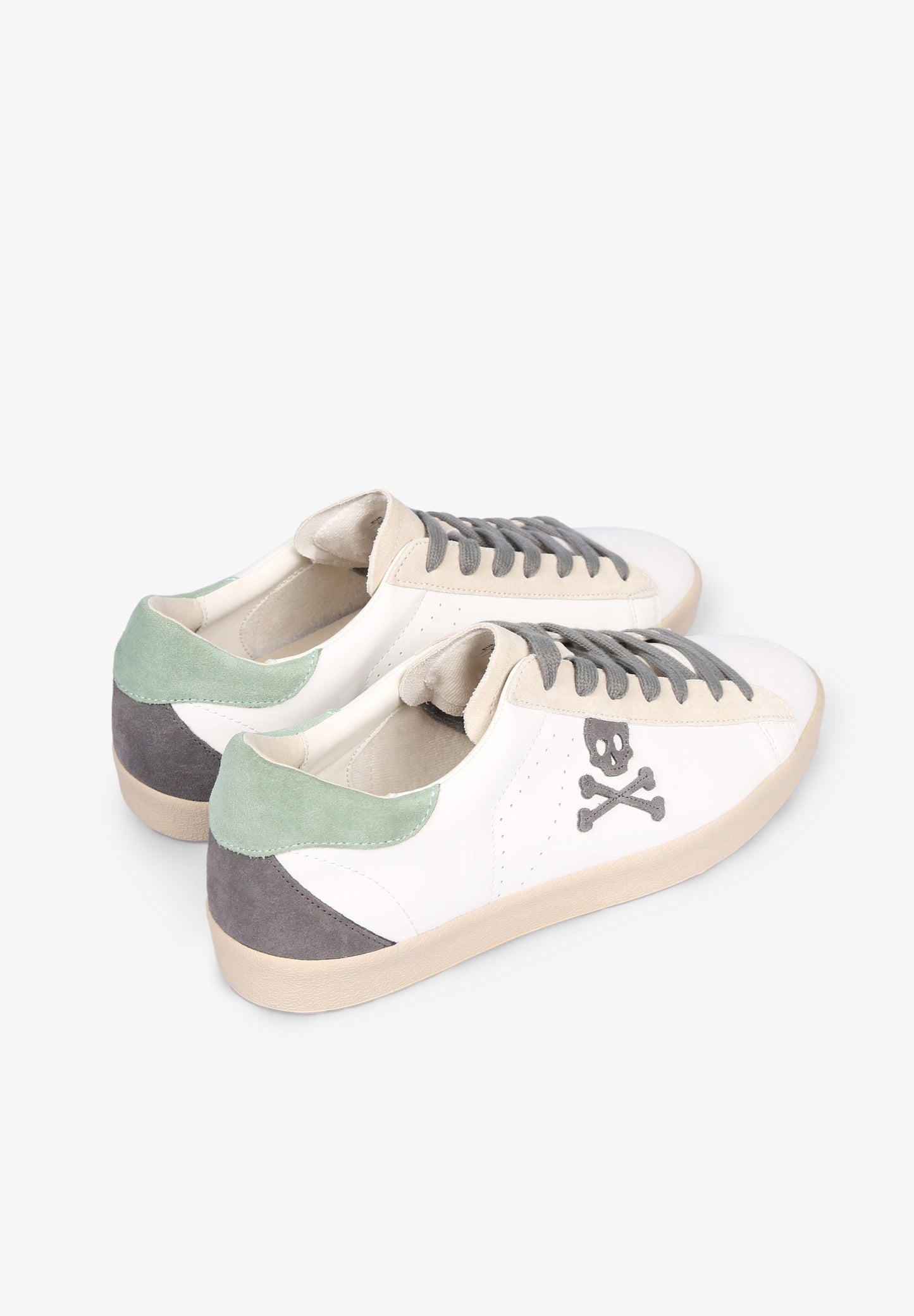 SNEAKERS BAJAS CALAVERA LATERAL