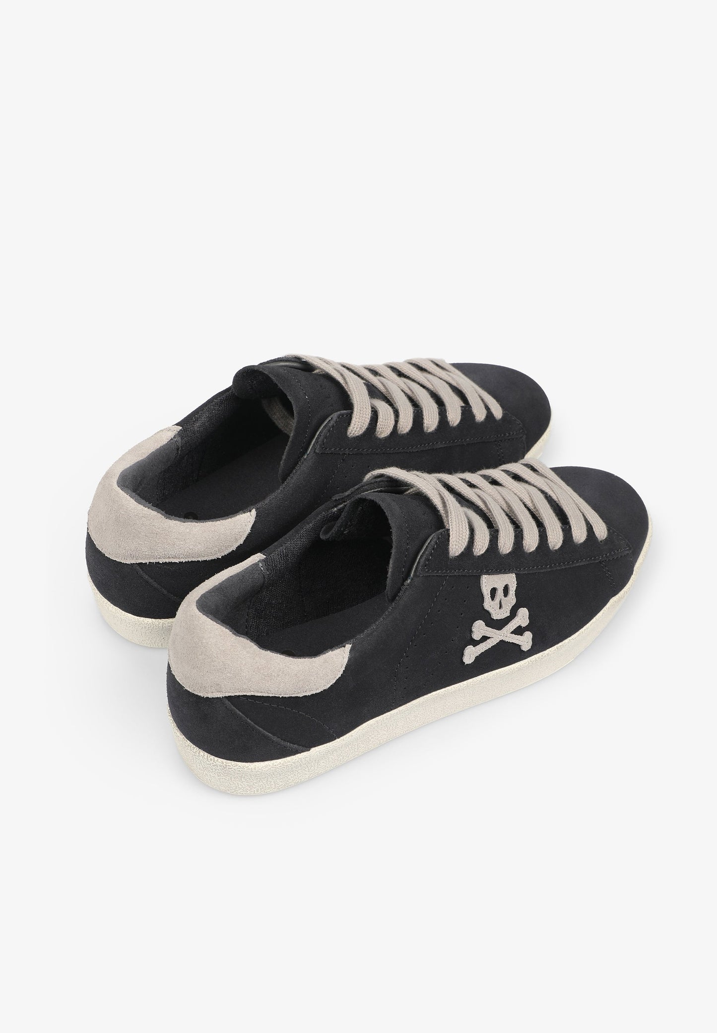 SNEAKERS BAJAS ANTE CALAVERA