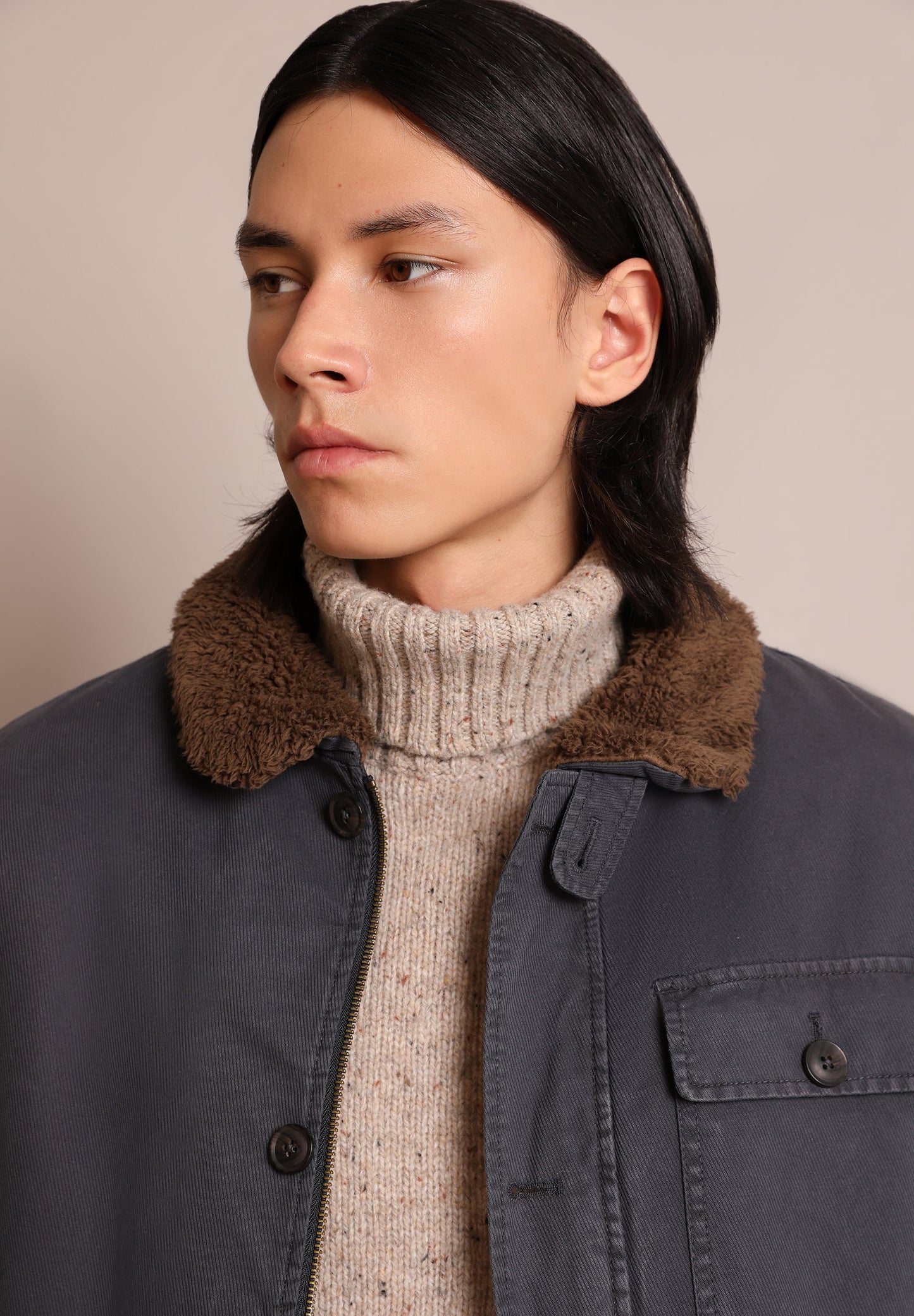 CHAQUETA CUELLO BORREGO
