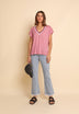 CAMISETA DETALLE ESCOTE