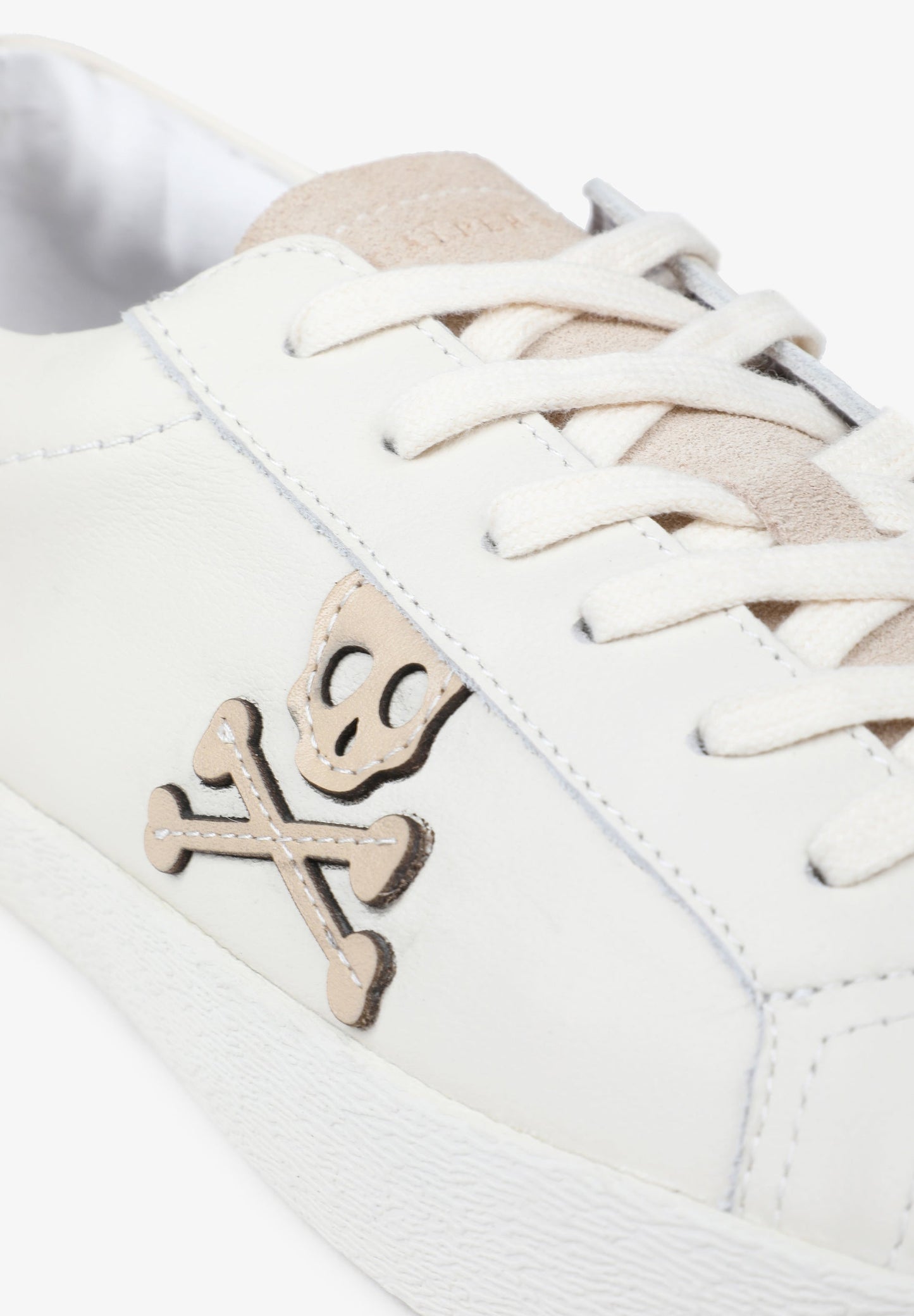 SNEAKERS BAJAS ANTE