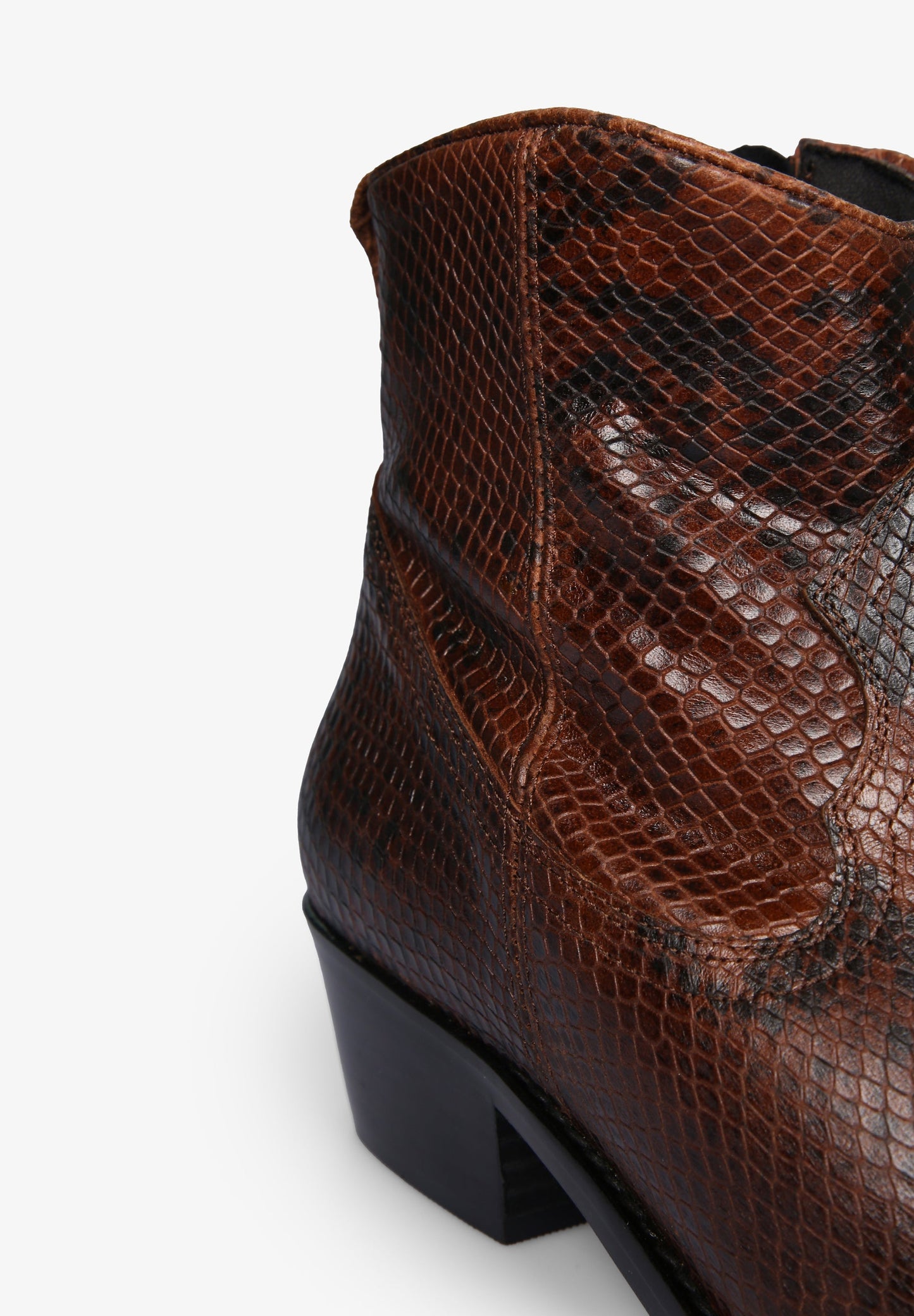 BOTIN COWBOY PIEL