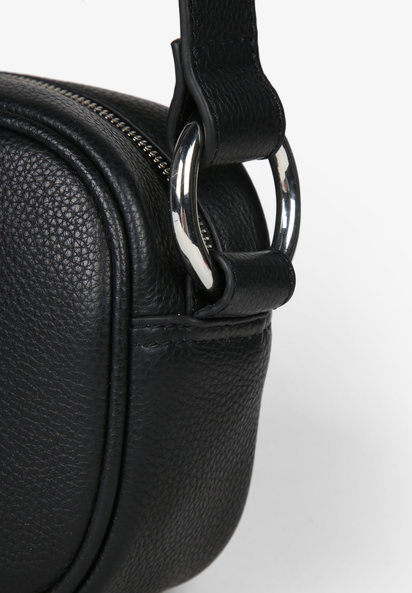 BOLSO BANDOLERA PIEL CALAVERA