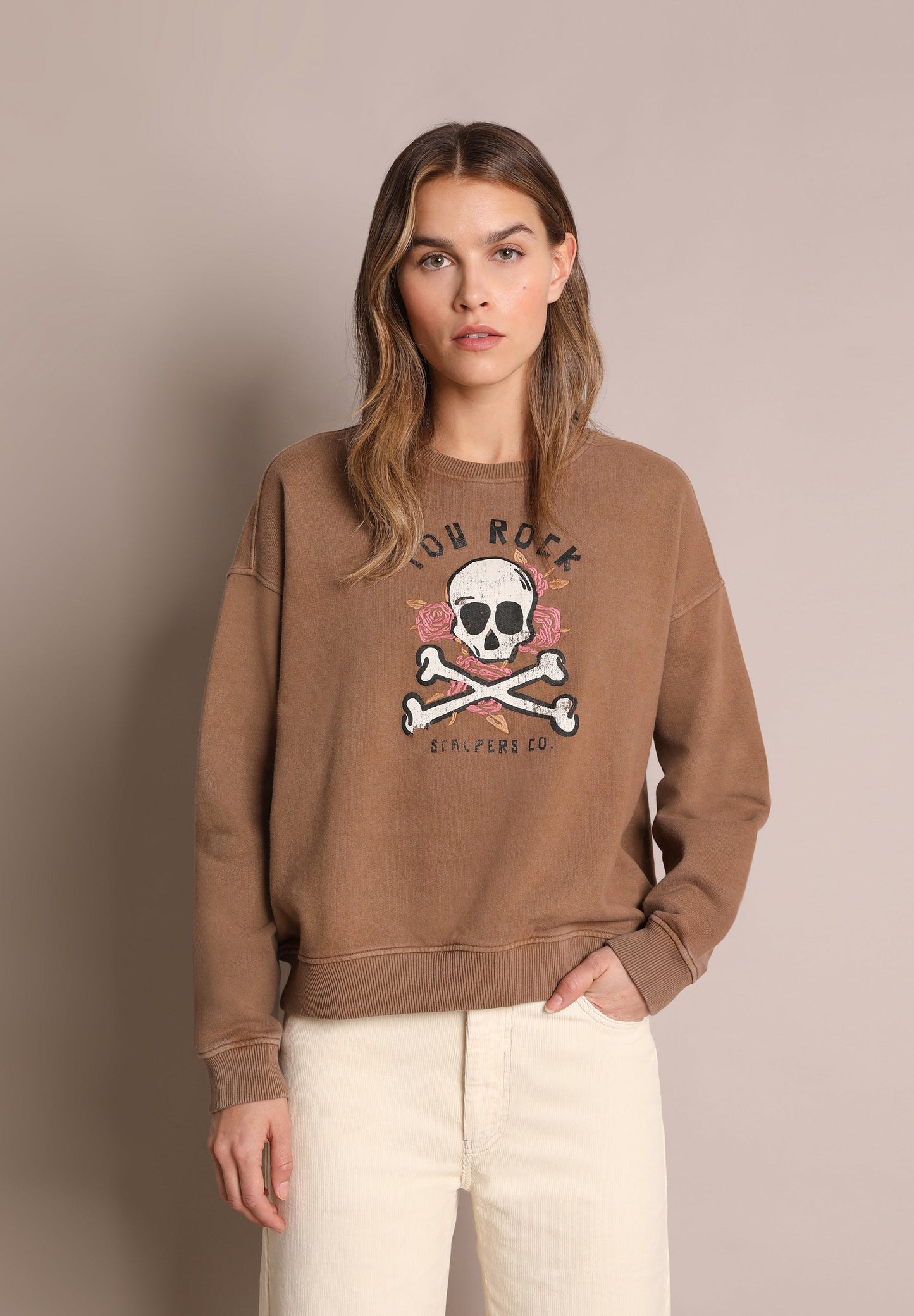 SUDADERA PRINT ROSAS