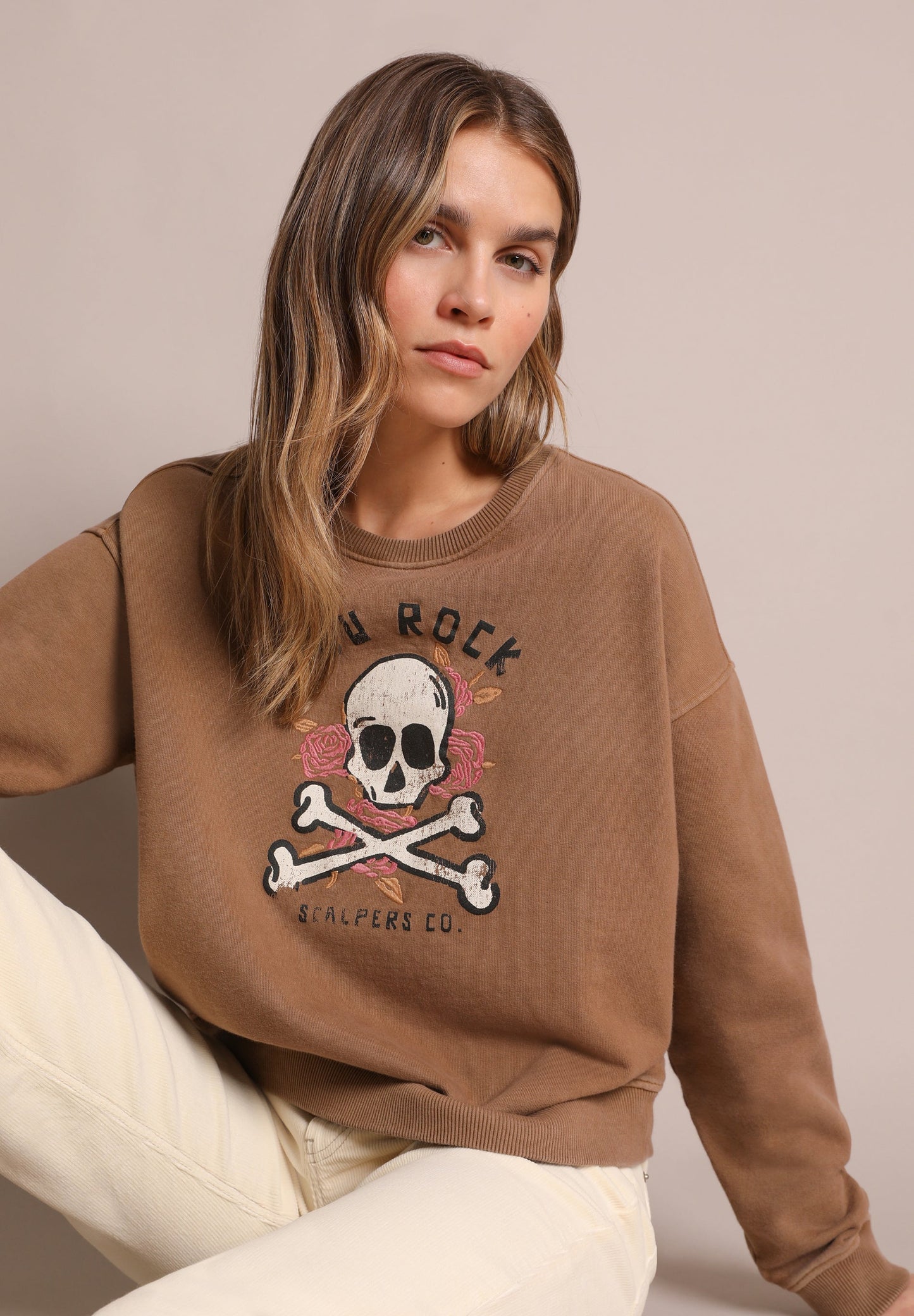 SUDADERA PRINT ROSAS