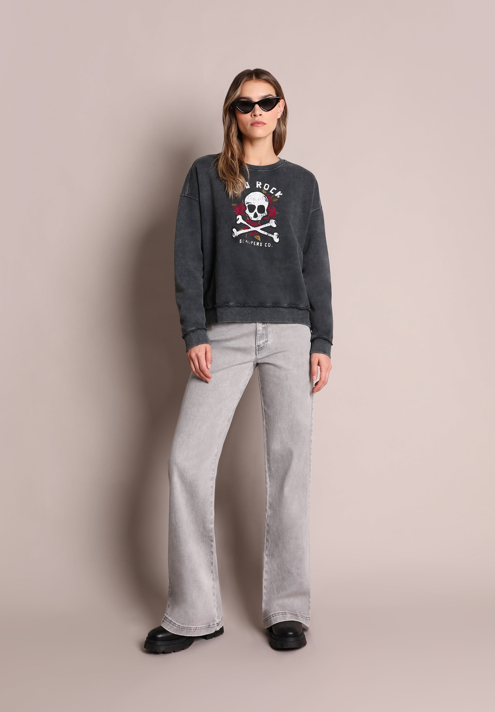 SUDADERA PRINT ROSAS