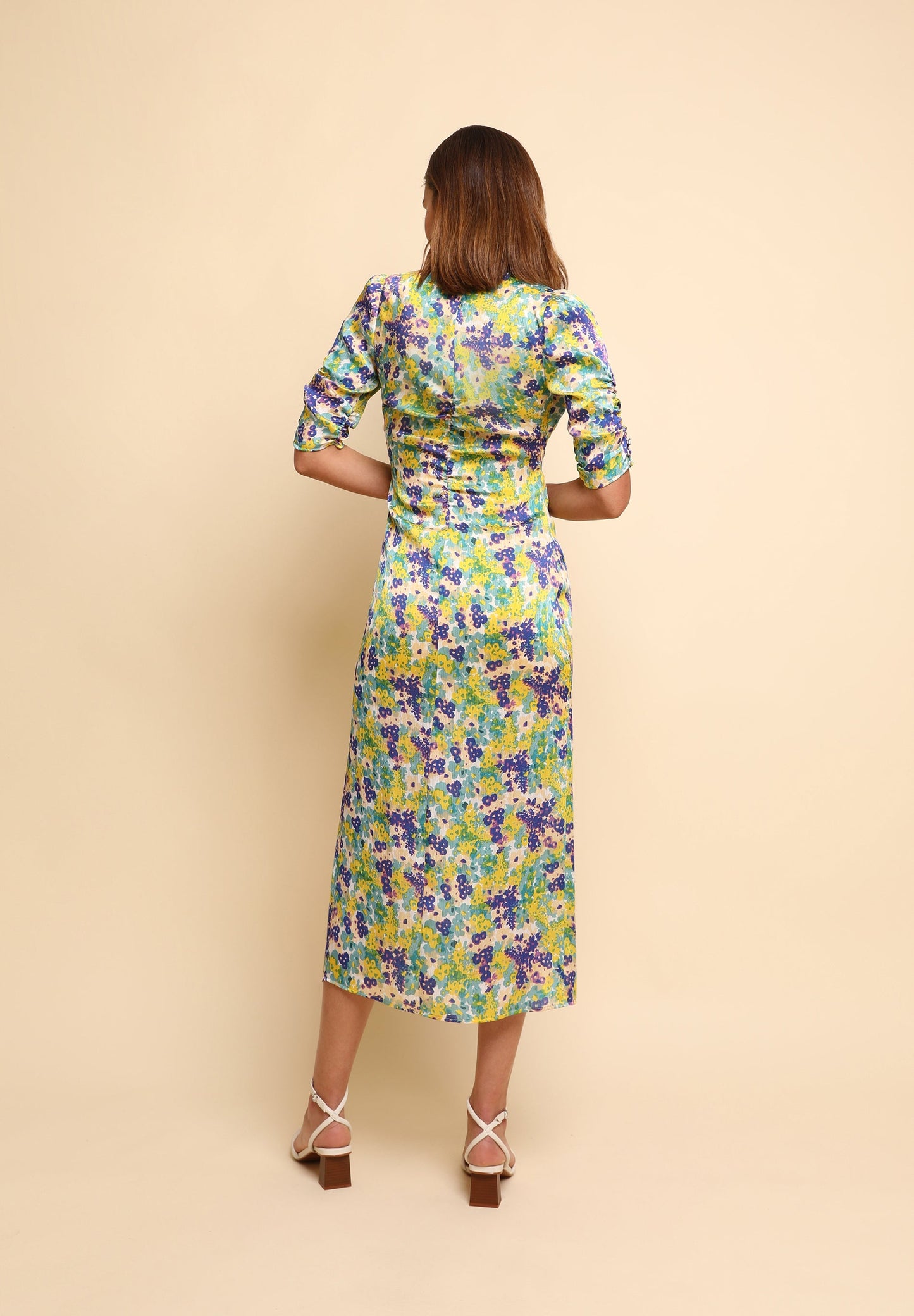 VESTIDO MIDI FLORAL