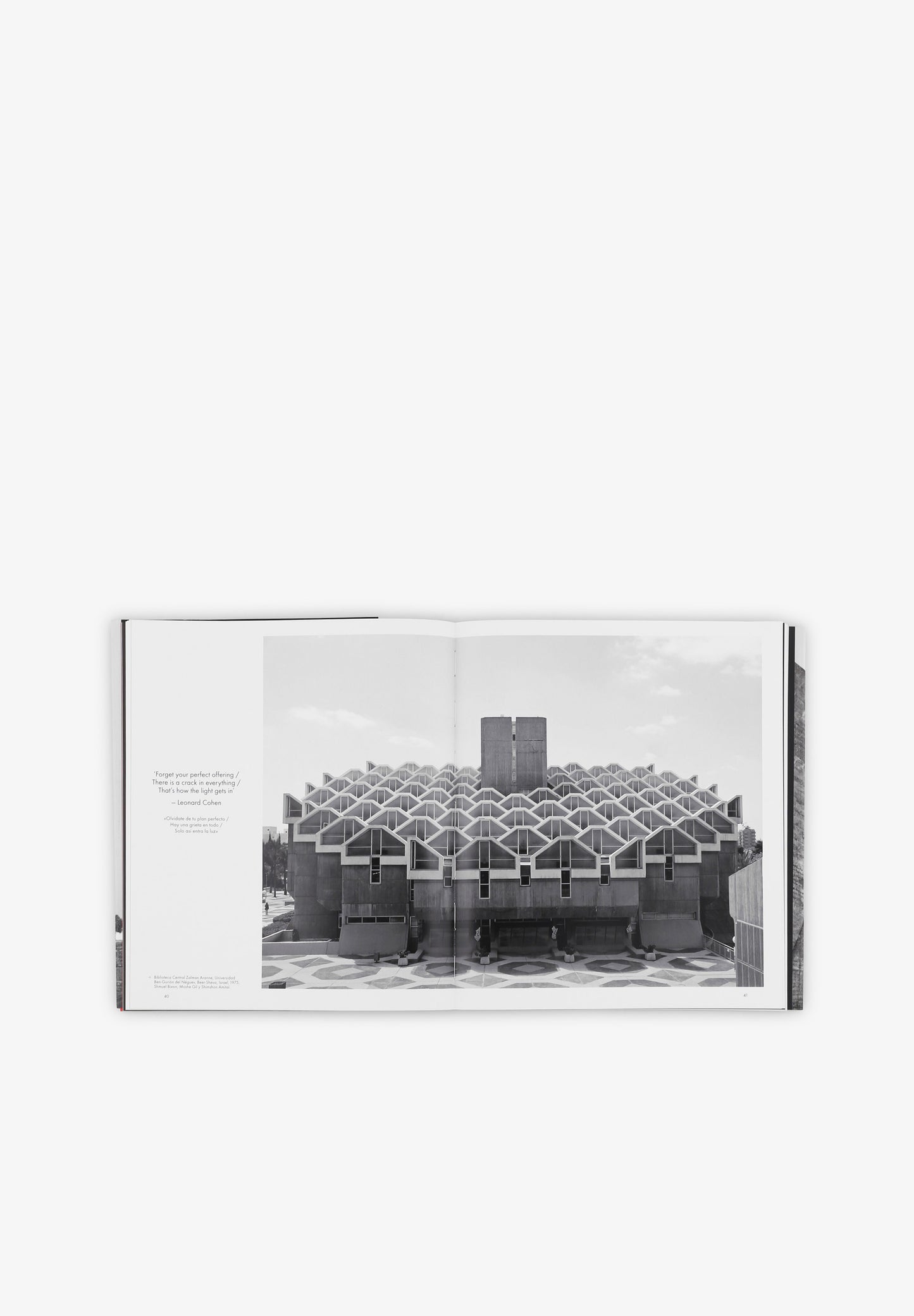 PHAIDON | LIBRO UN MUNDO BRUTAL