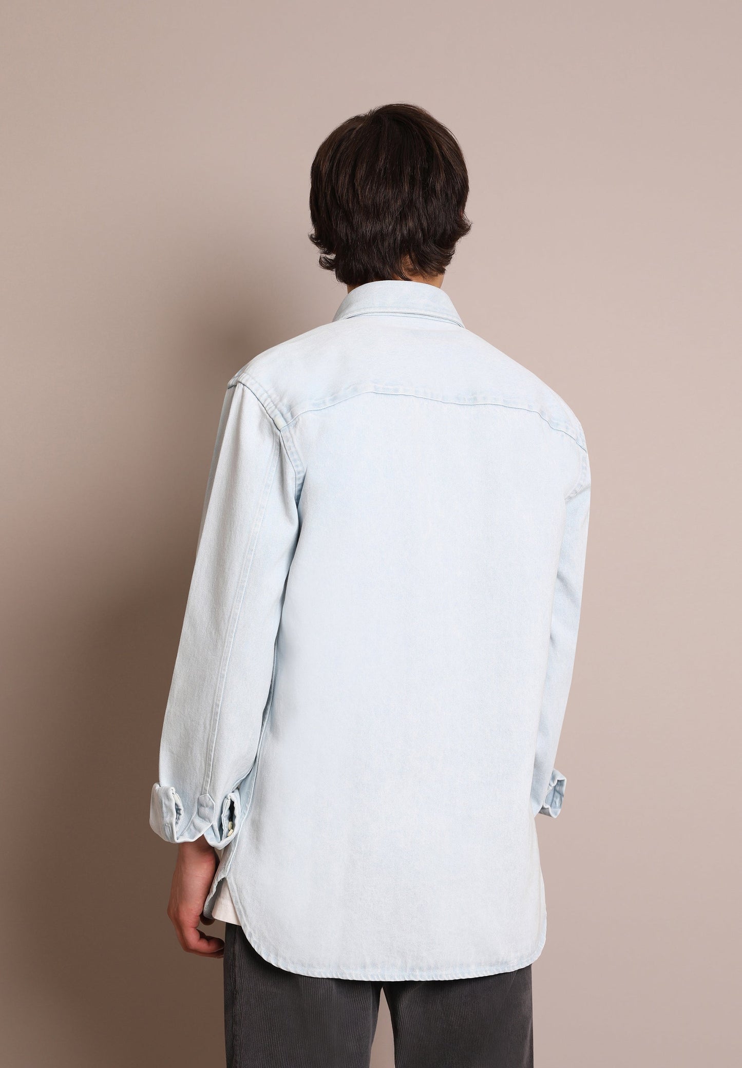 CAMISA DENIM BOLSILLO LAVADA