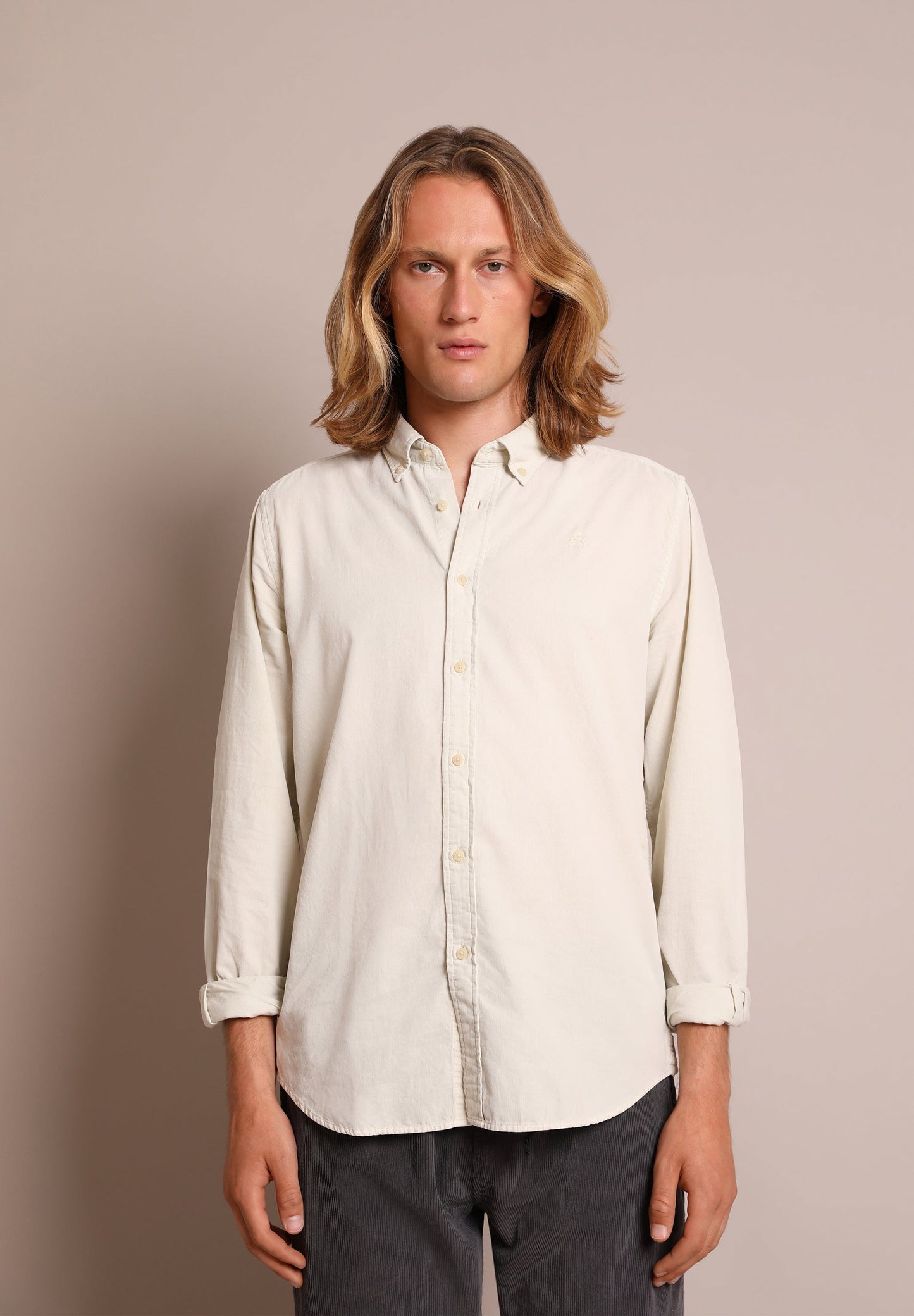 CAMISA PANA CUELLO CON BOTONES
