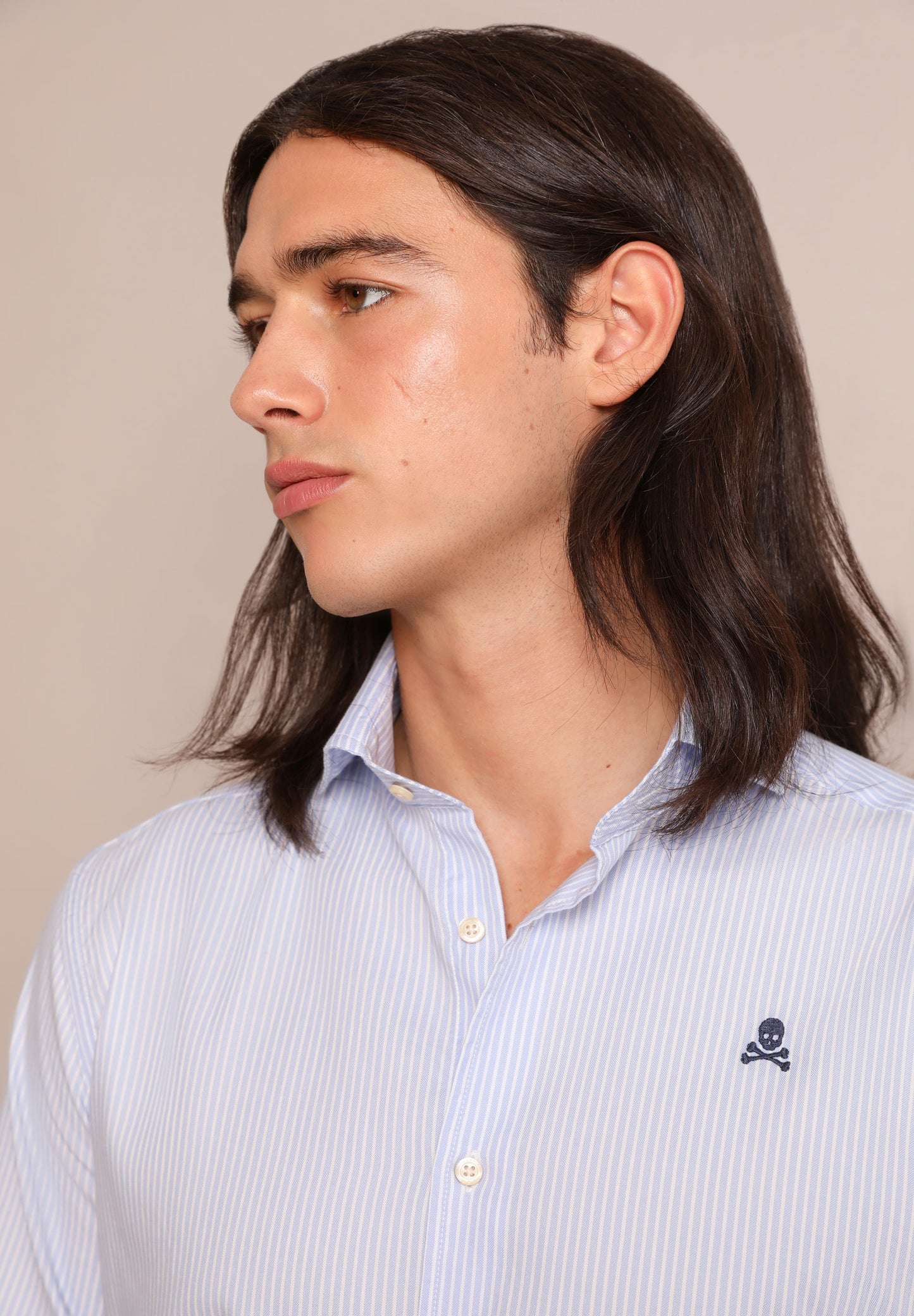 CAMISA CALAVERA CONTRASTE