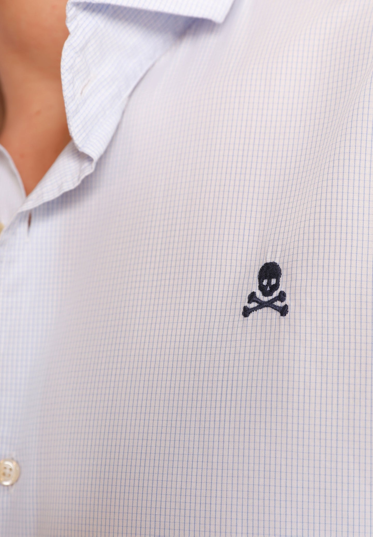 CAMISA CALAVERA CONTRASTE