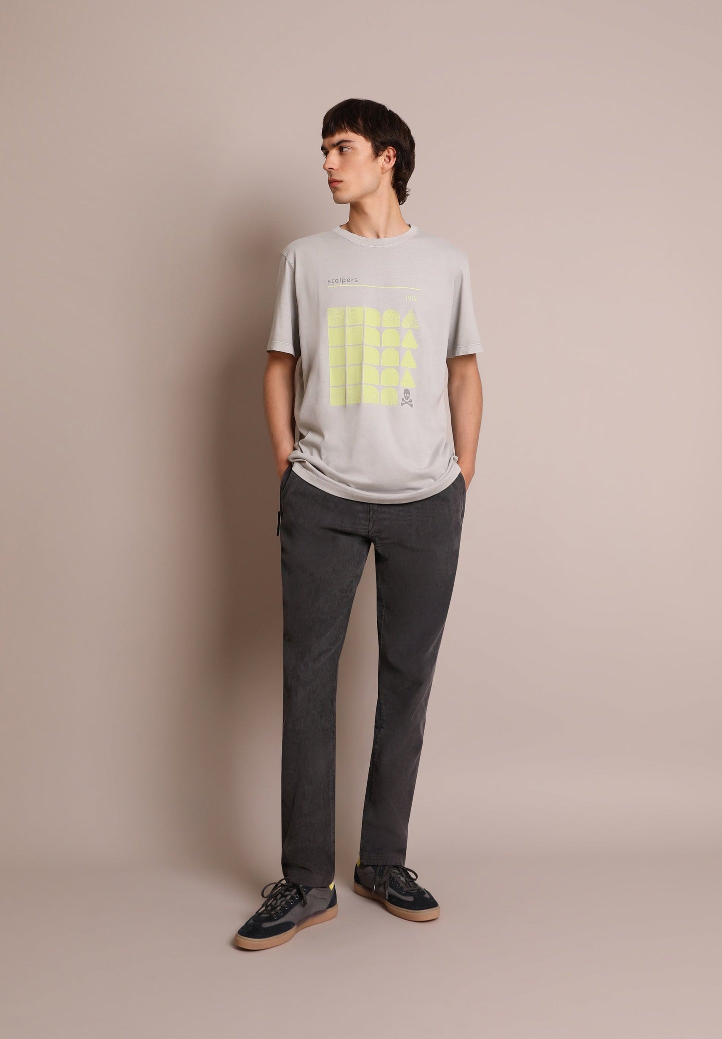 CAMISETA PRINT BAUHAUS