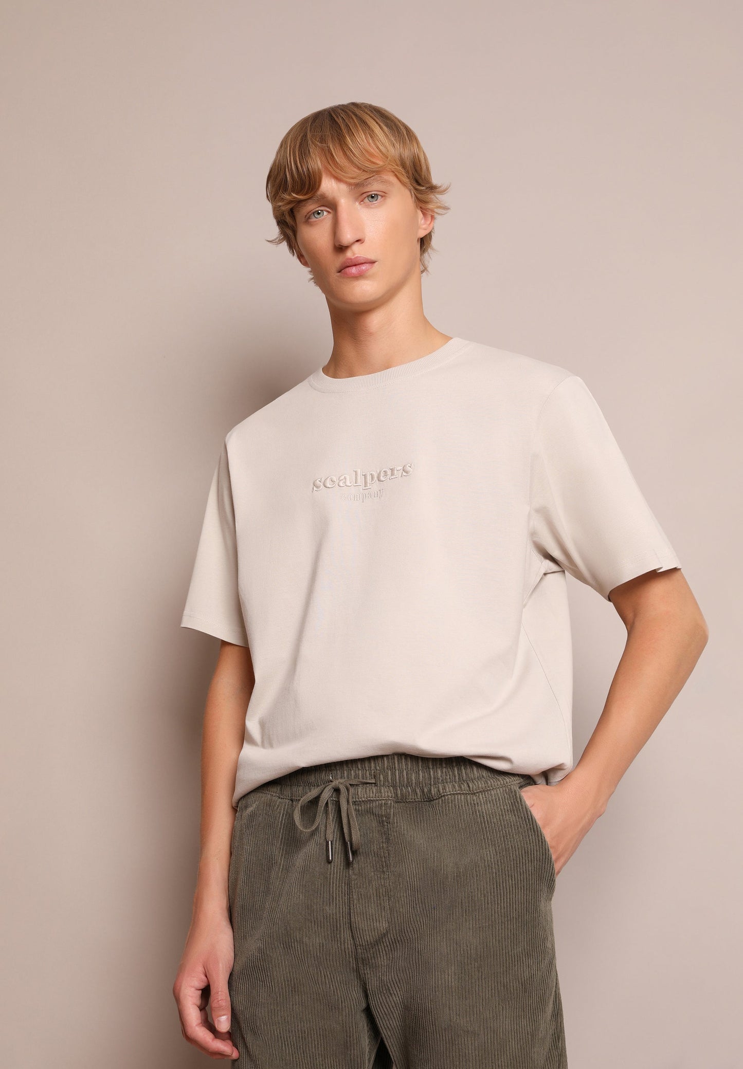 CAMISETA RELIEVE