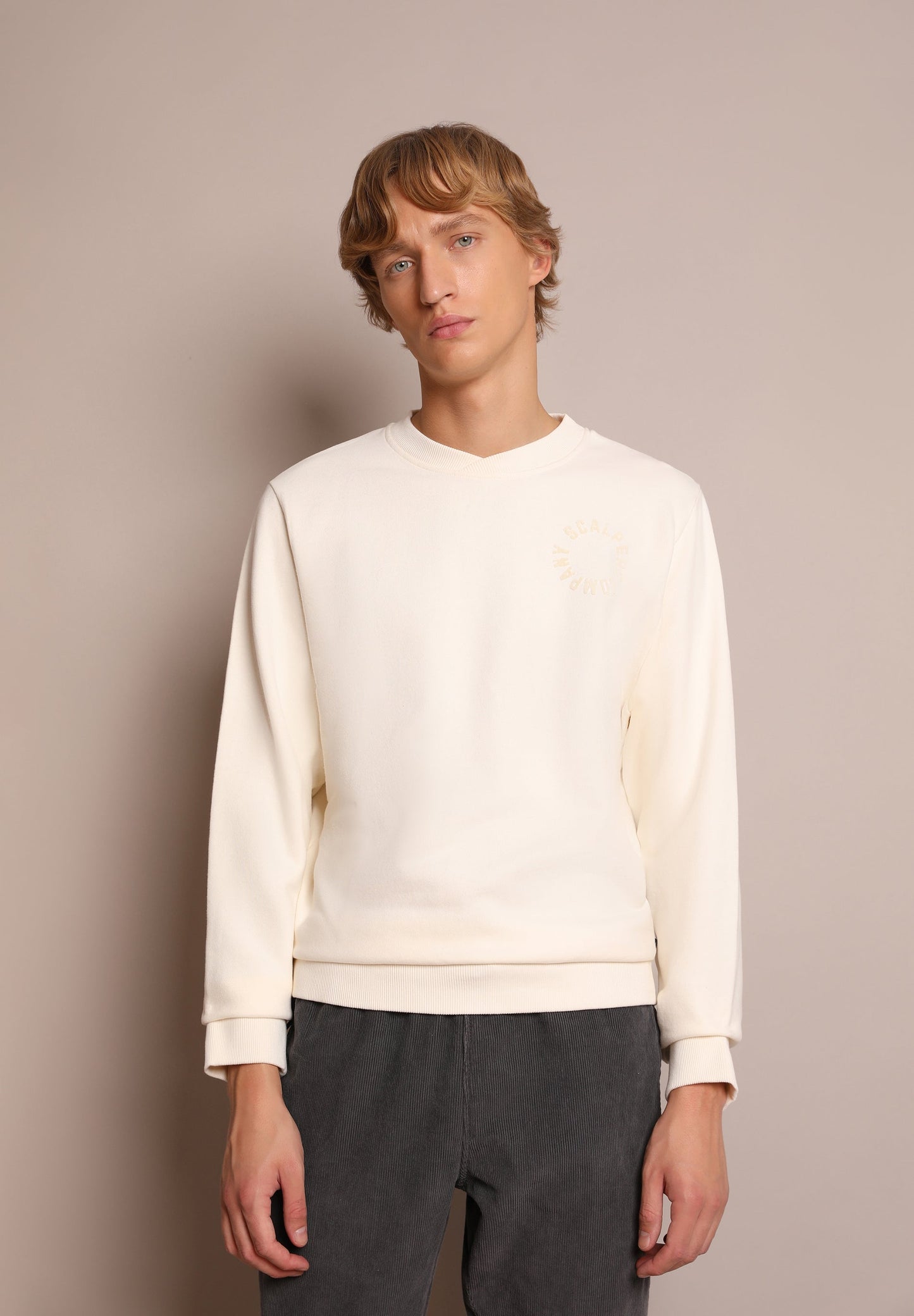 SUDADERA PRINT RELIEVE