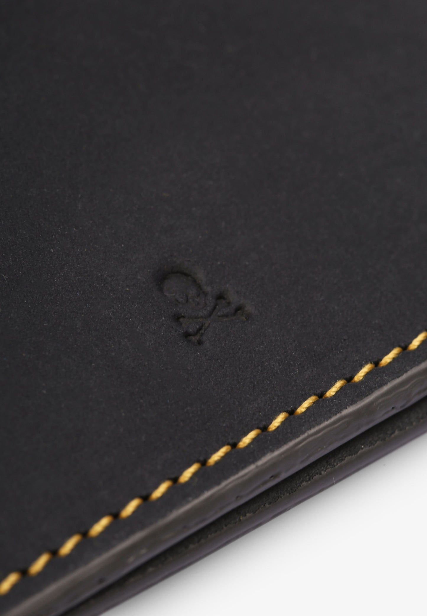 CARTERA PIEL CONTRASTE