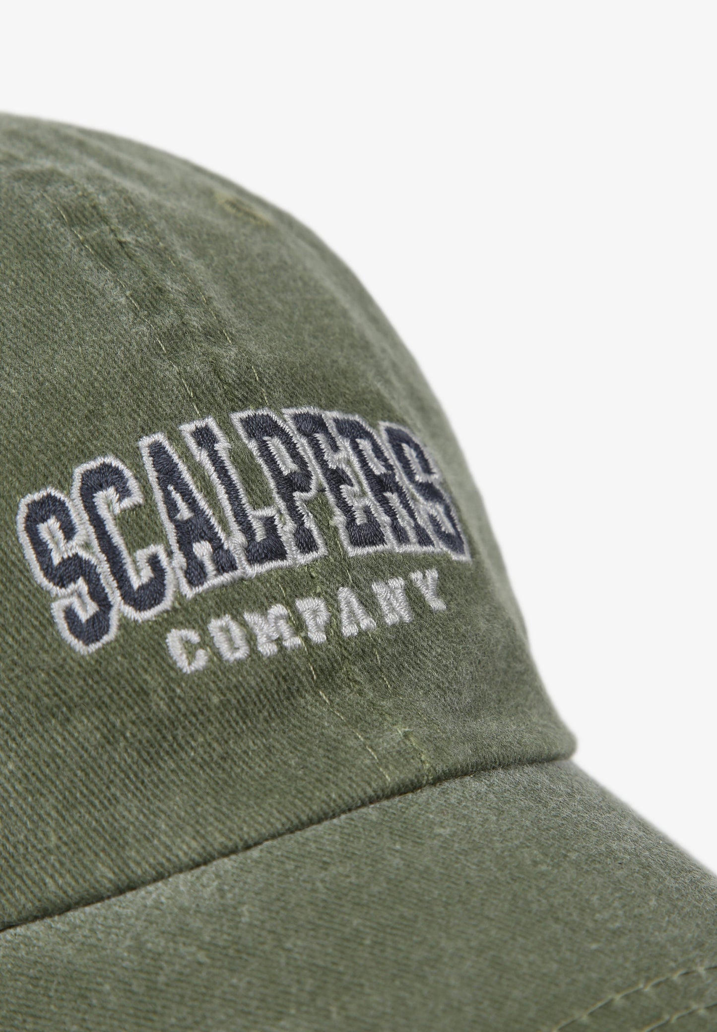 GORRA TEXTO CONTRASTE