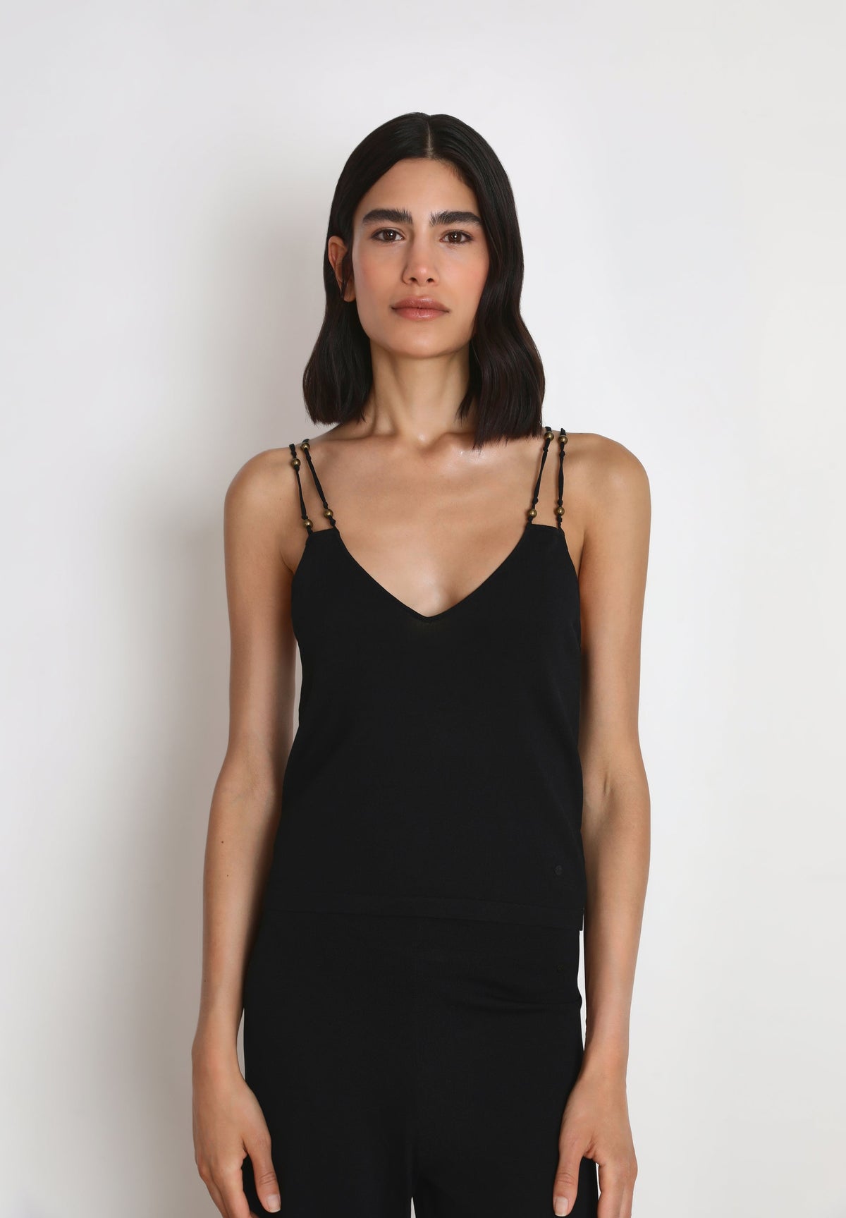 METAL BEADS KNIT TOP