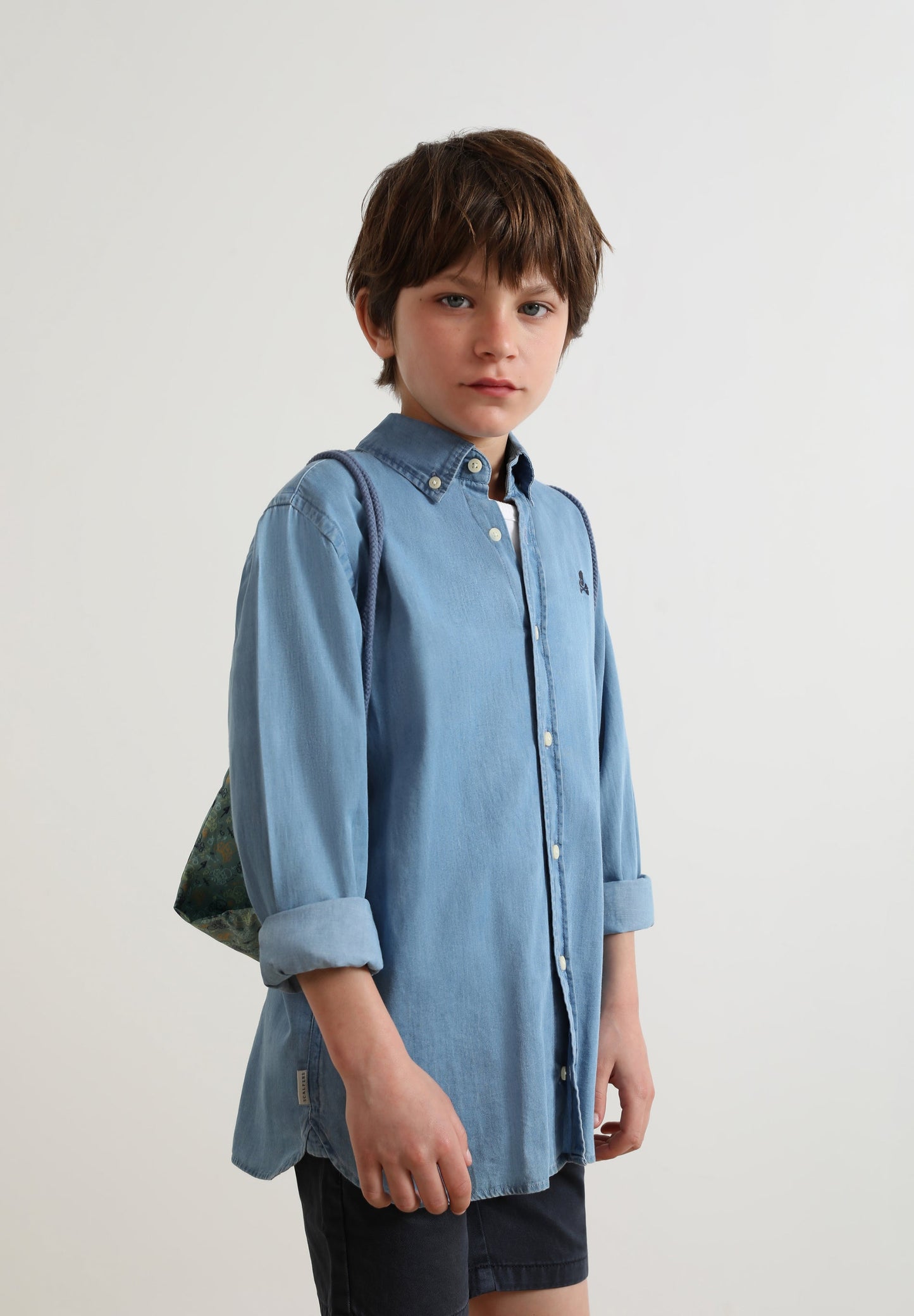 CAMISA DENIM CUELLO BOTONES