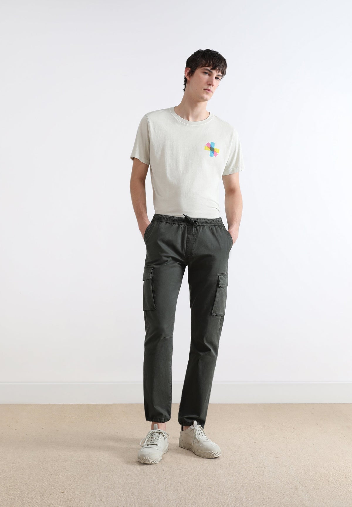 PANTALÓN CARGO JOGGER