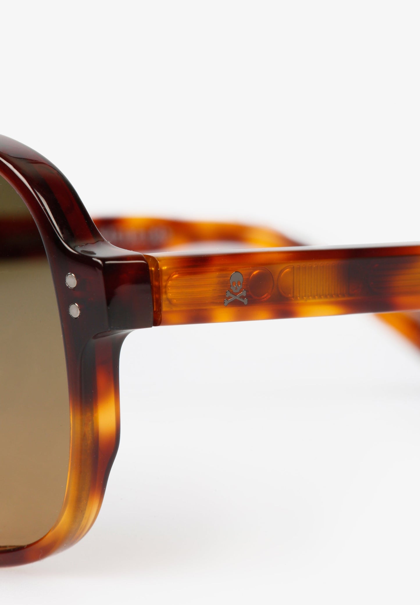 JONES SUNGLASSES