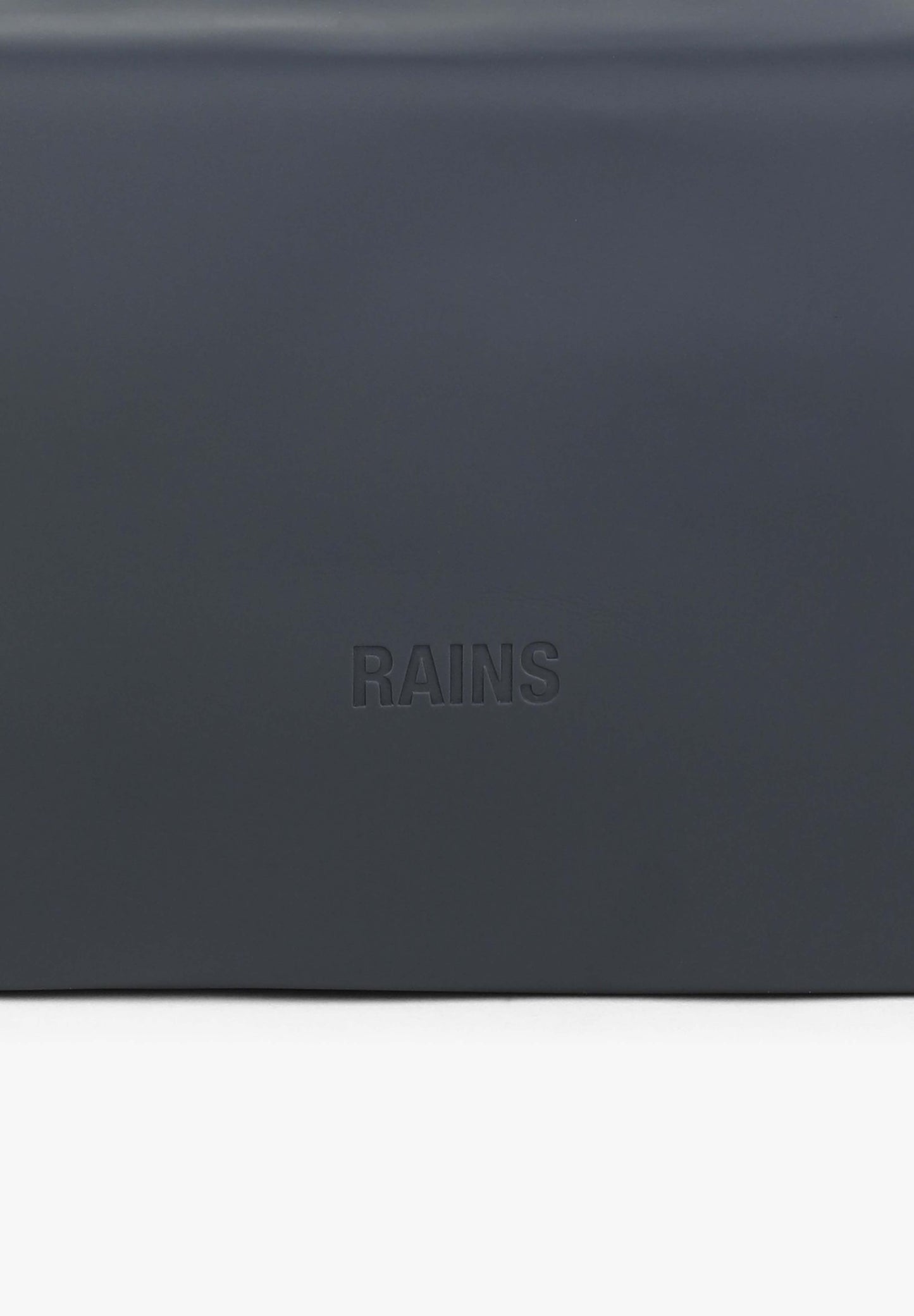 RAINS | NECESER SMALL