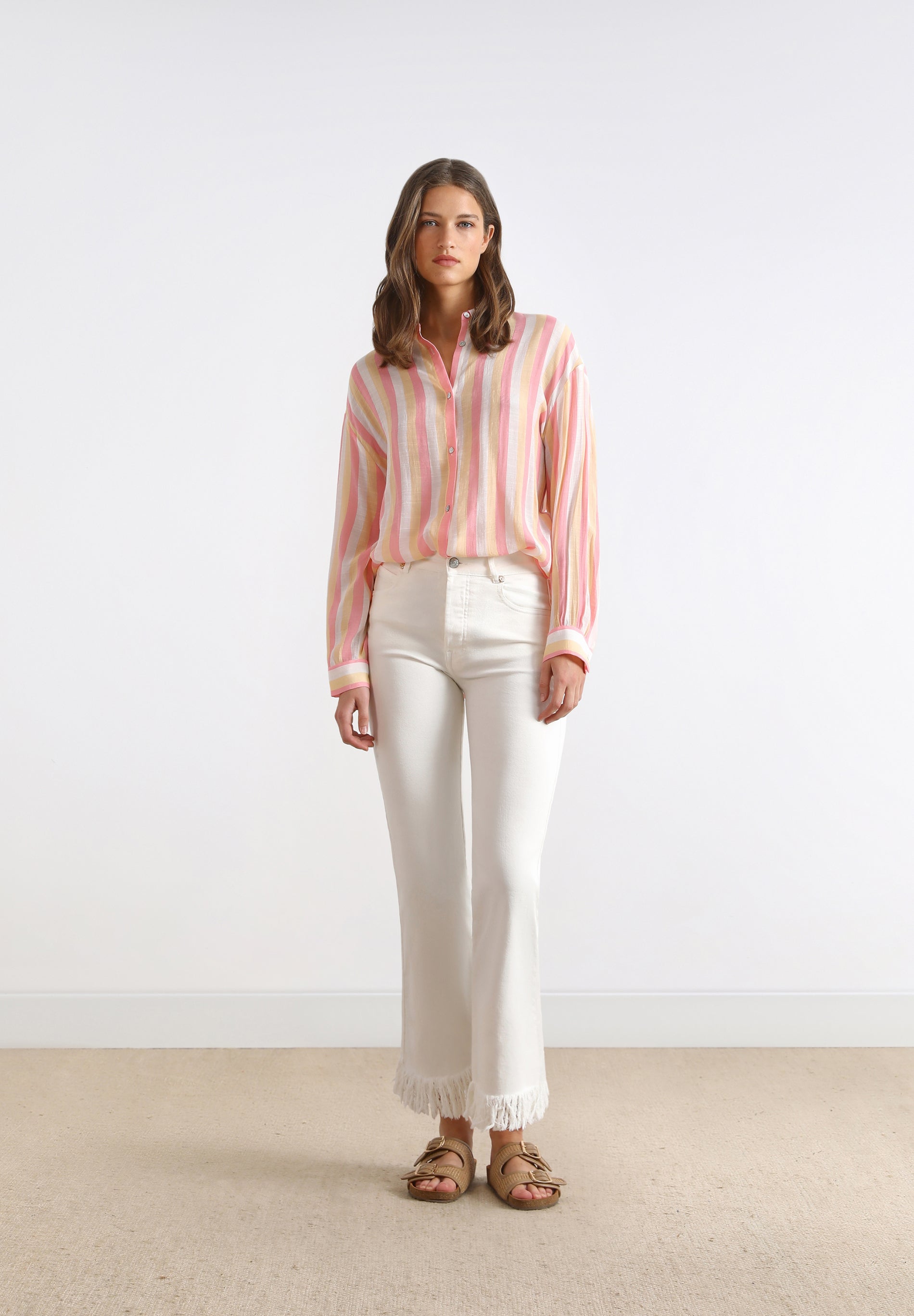 PANTALÓN DESFLECADO