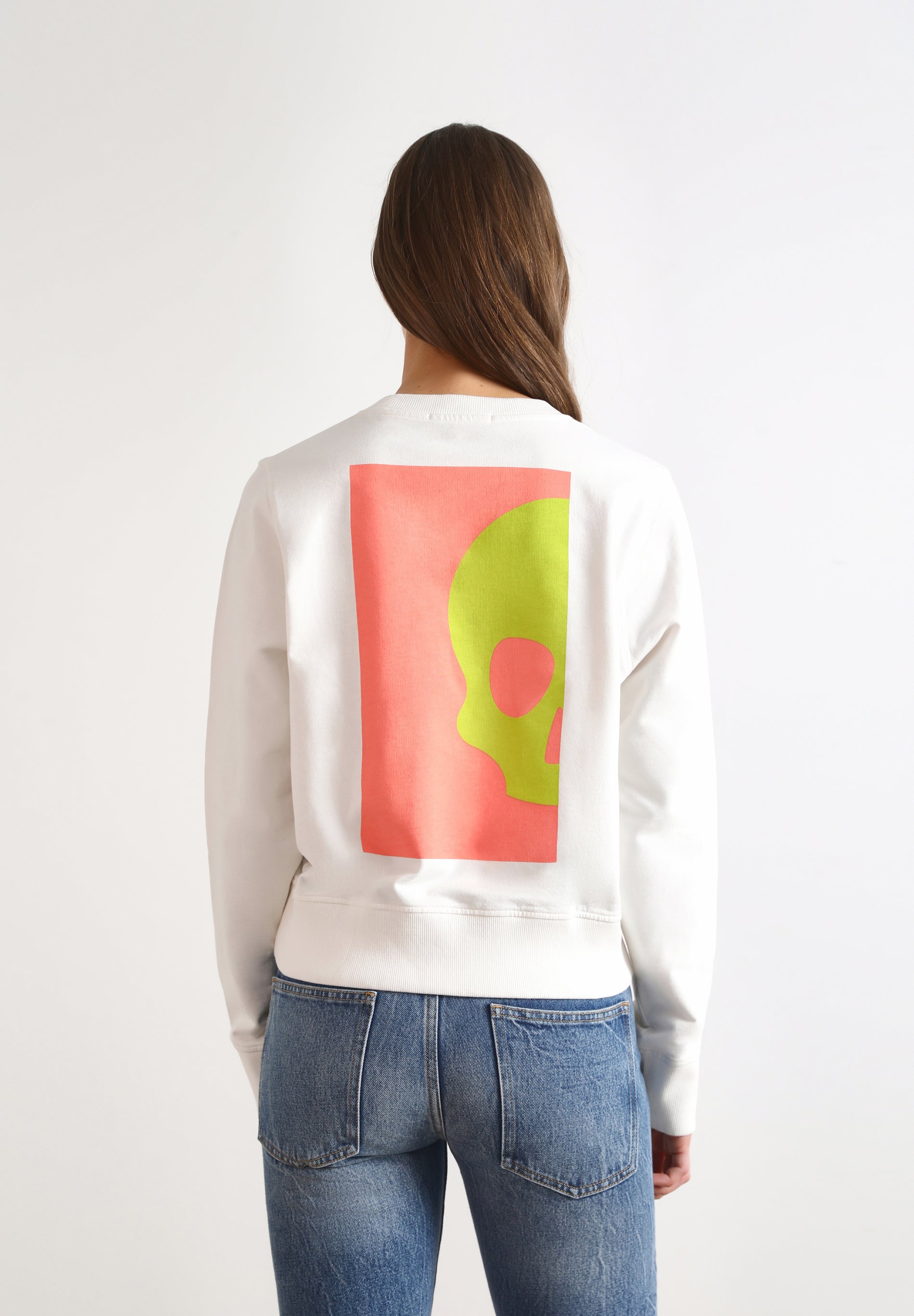 BACK COLOR SWEATER
