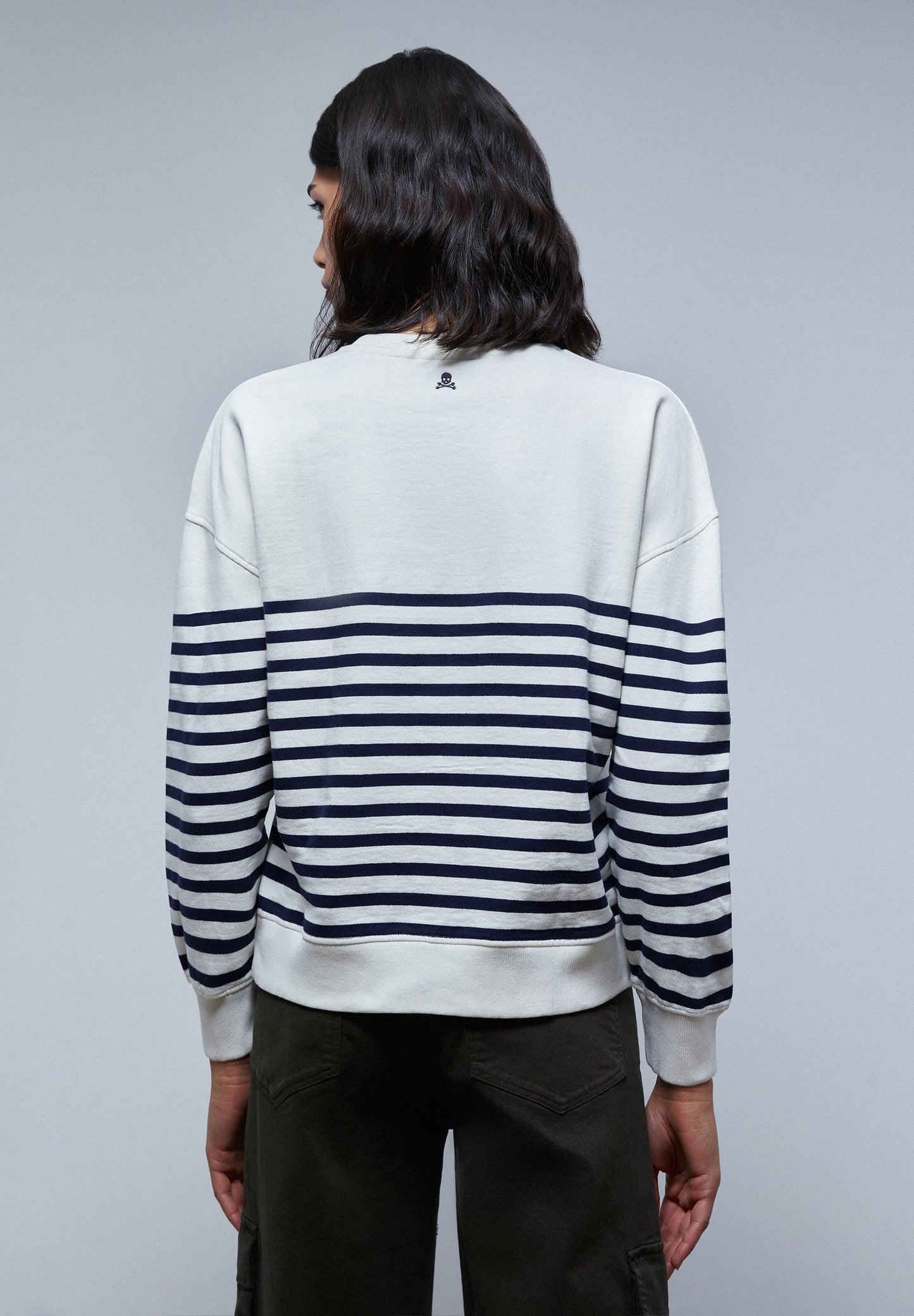 SUDADERA RAYAS LOGO