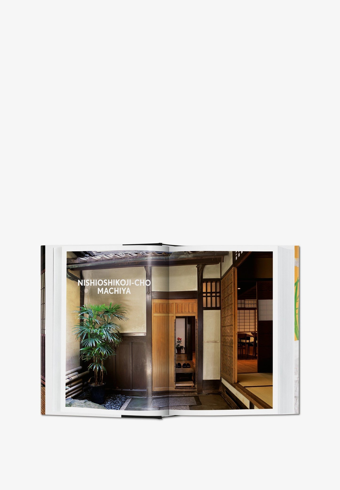 TASCHEN | LIBRO LIVING IN JAPAN 40TH ED