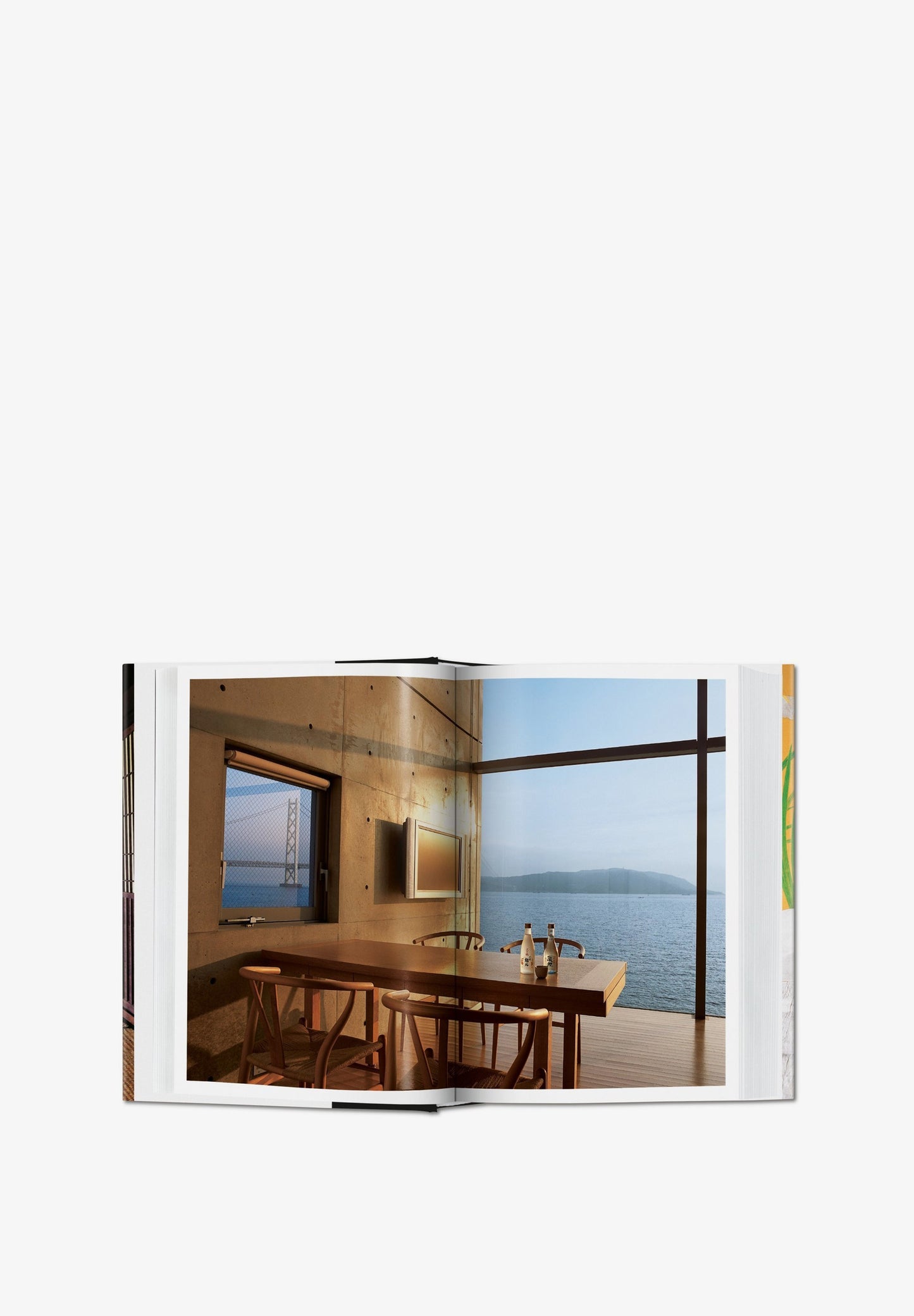 TASCHEN | LIBRO LIVING IN JAPAN 40TH ED