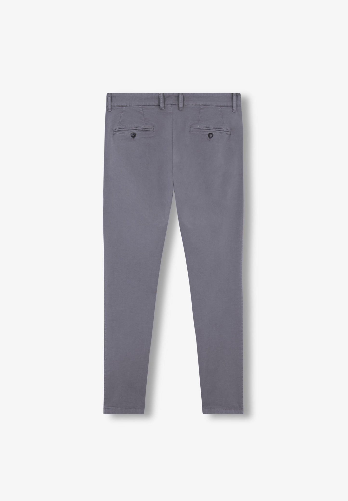 PANTALÓN CHINO PINZAS