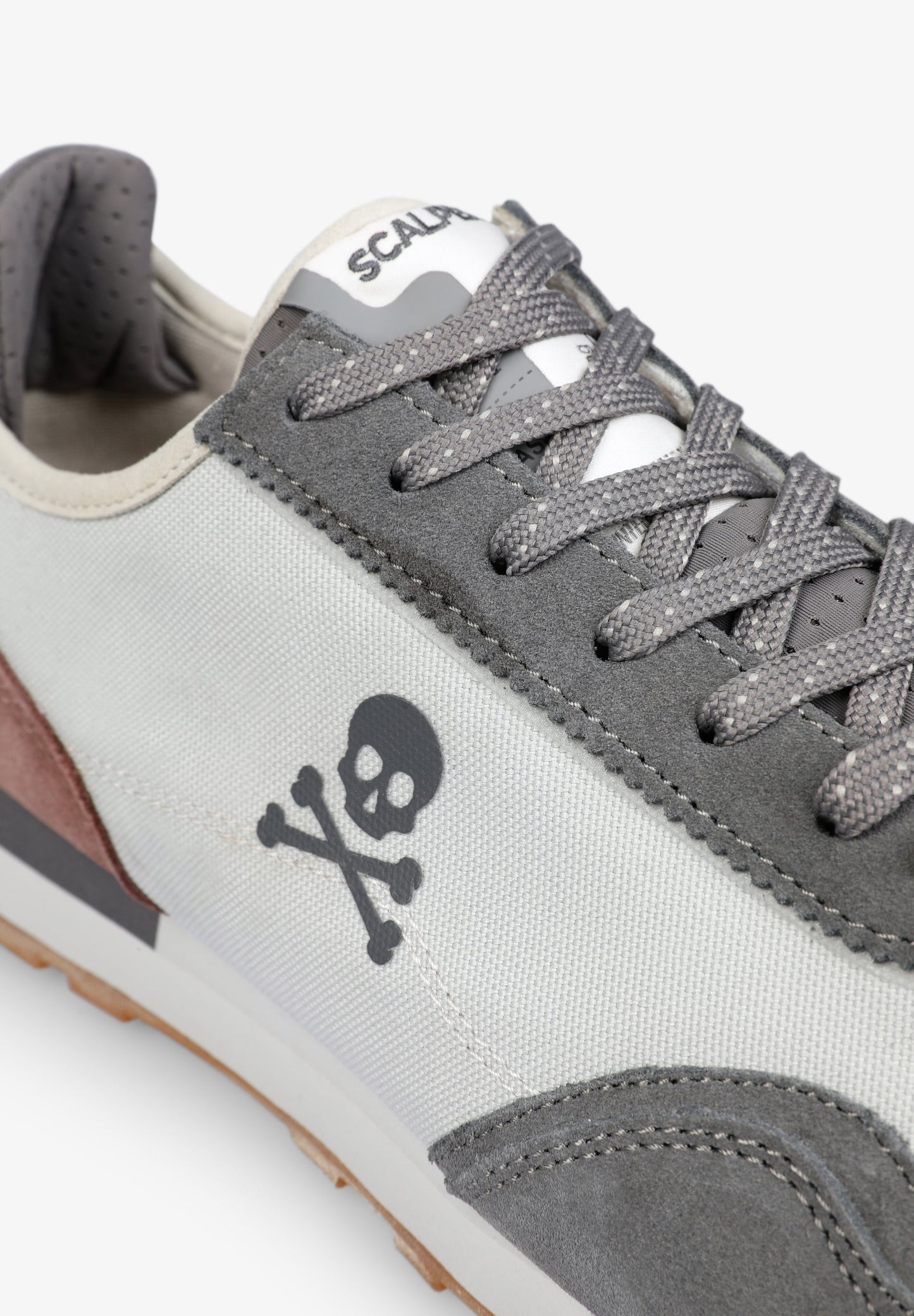 PRAX SNEAKERS