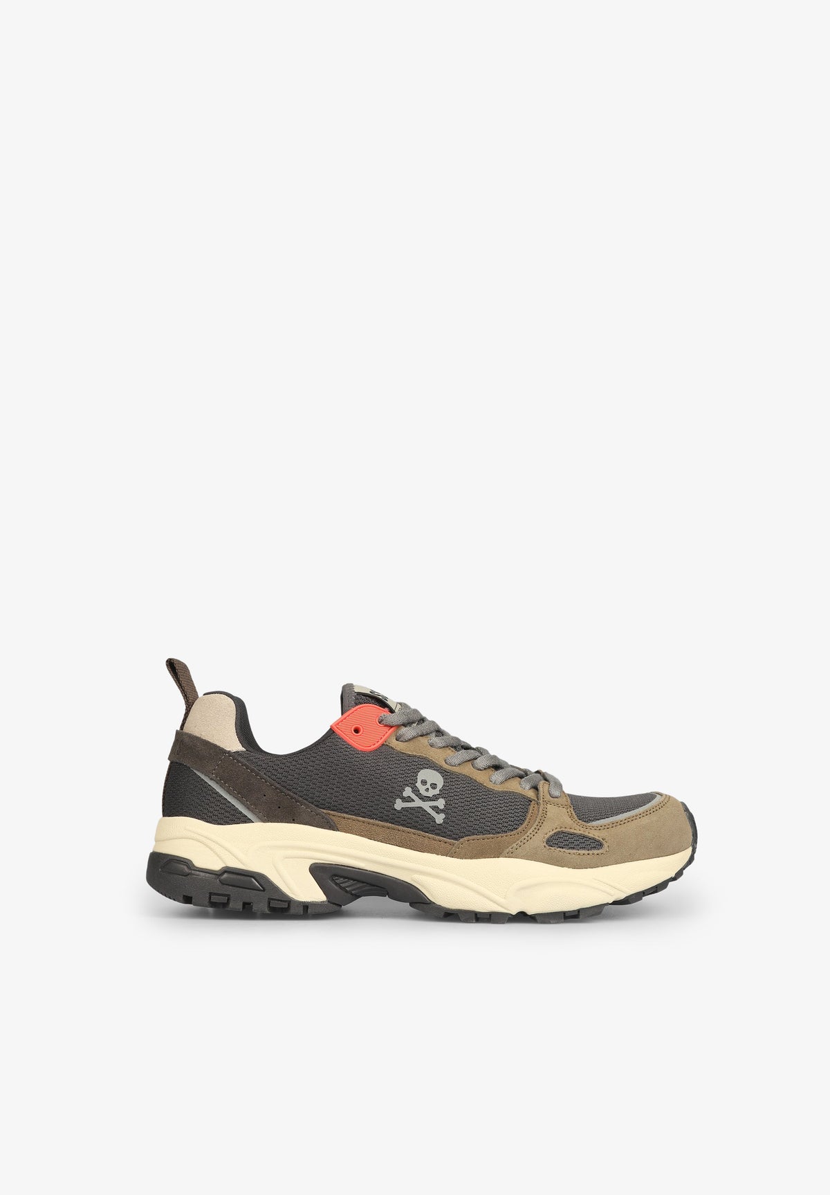 SNEAKERS LIGERA SUELA PRONUNCIADA