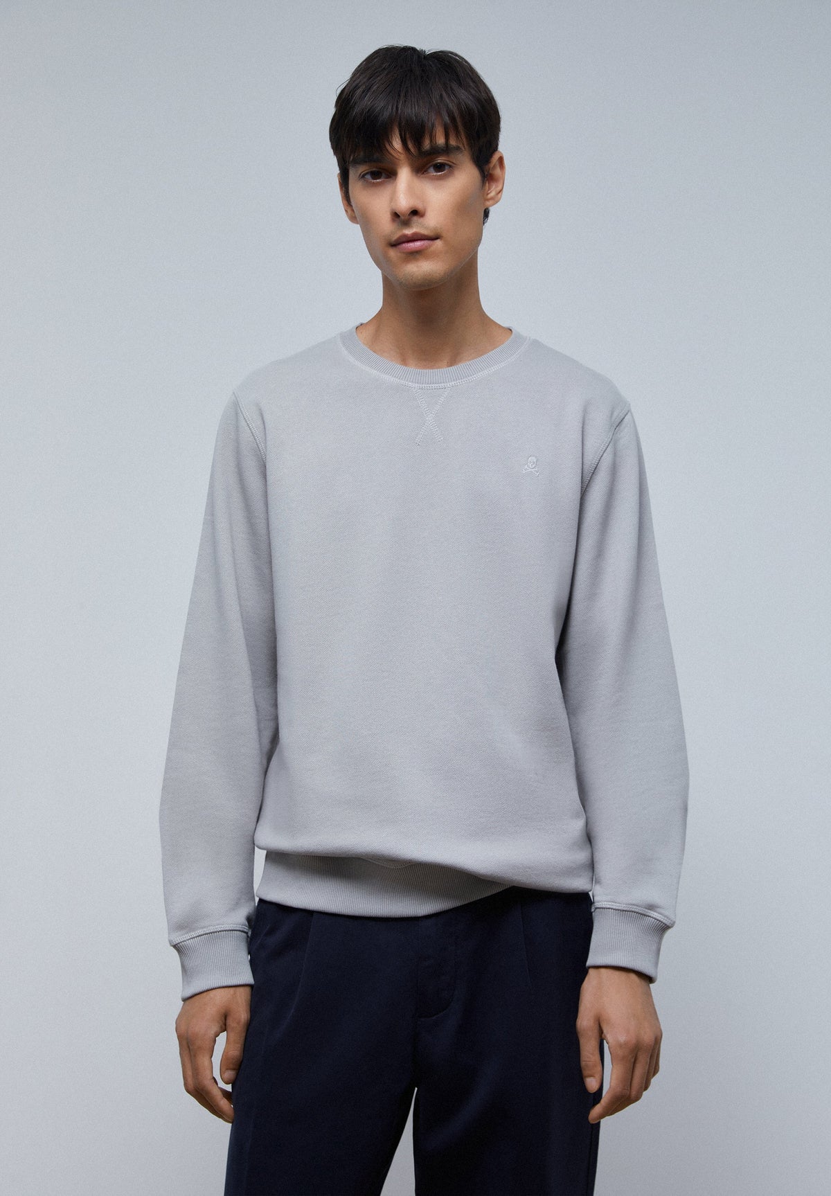 SUDADERA BÁSICA CALAVERA