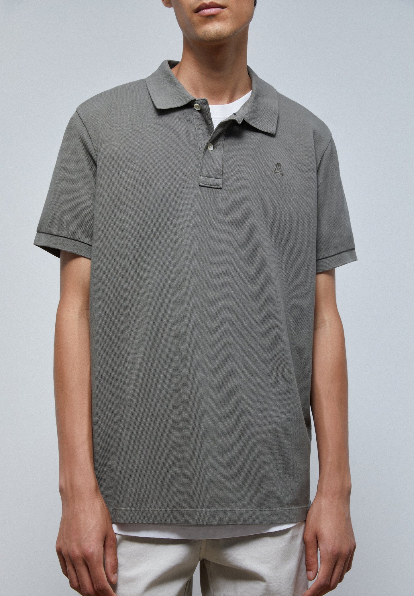 POLO BÁSICO CALAVERA