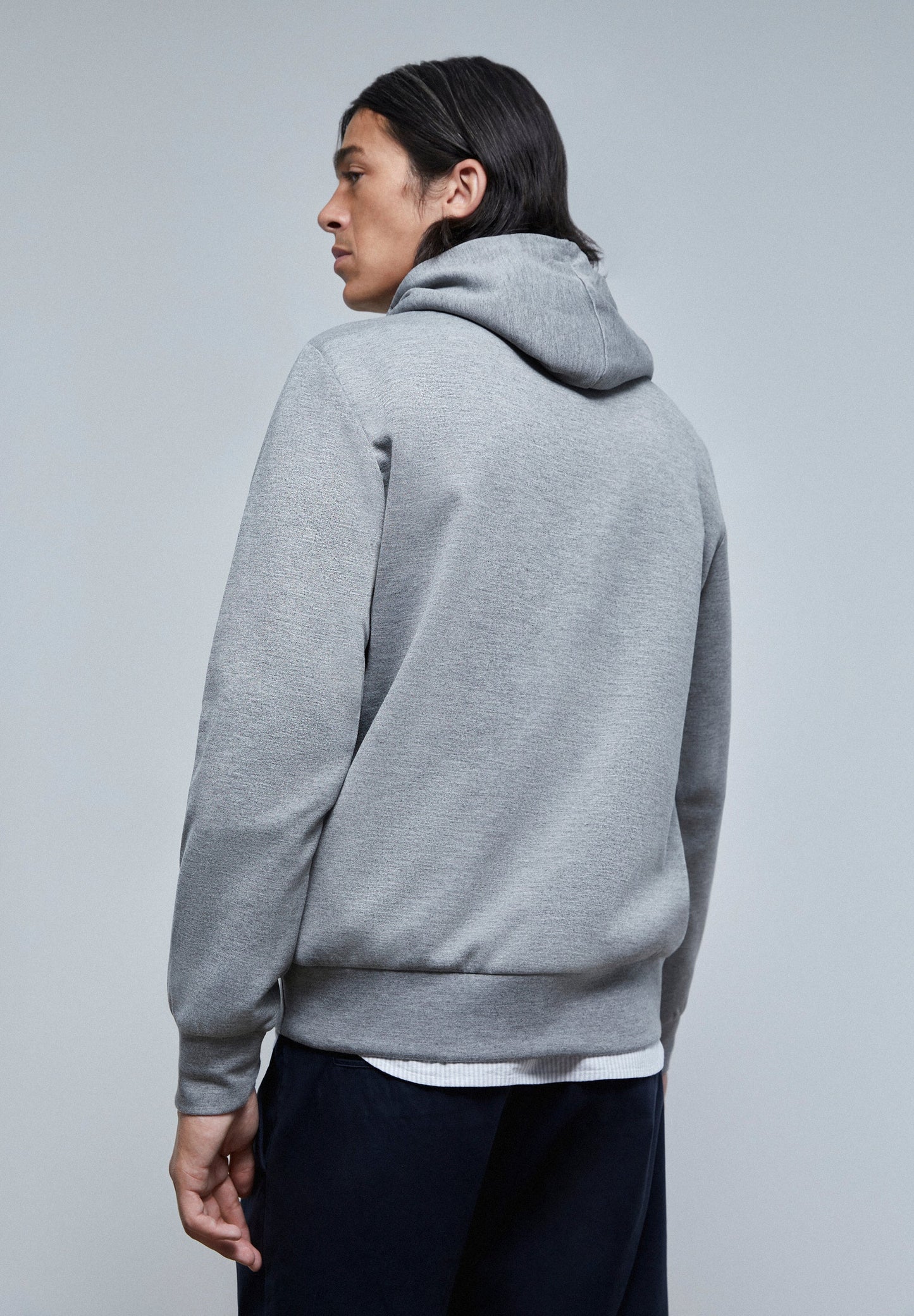 SUDADERA CAPUCHA EFECTO NEOPRENO