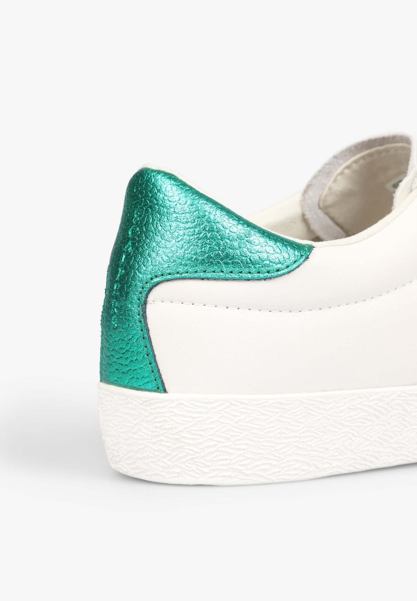 NEW GALA SNEAKERS